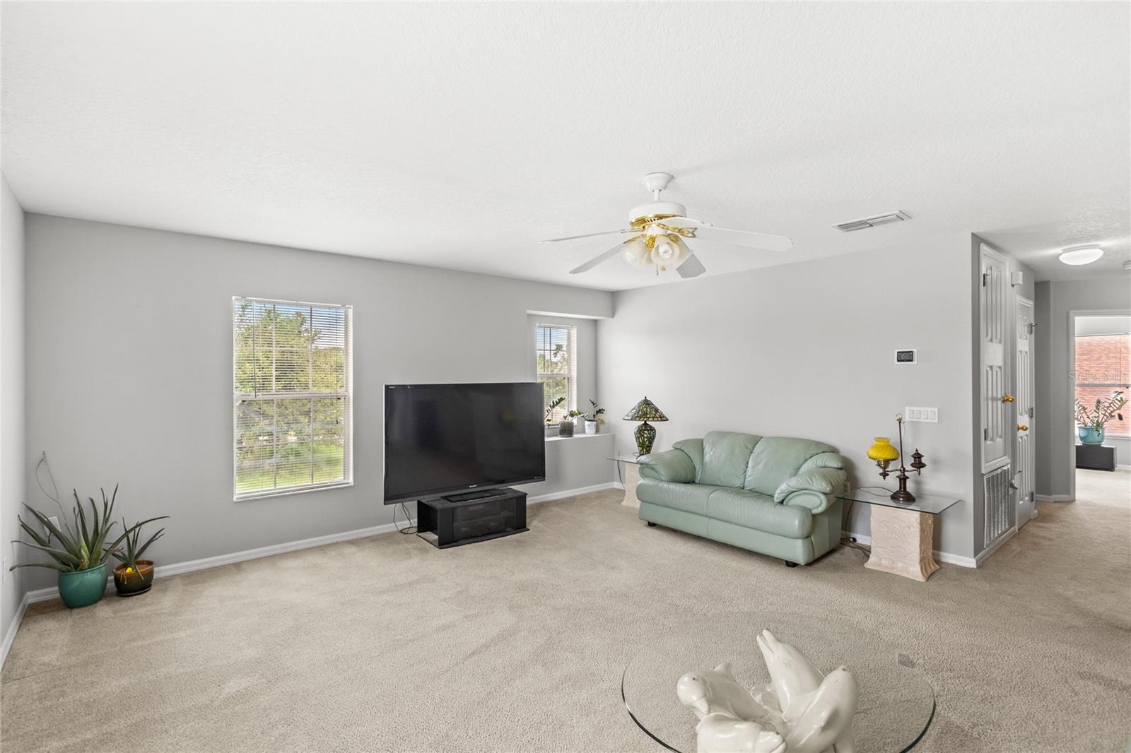 Image 15 of 36 For 10048 Stratford Pointe Avenue