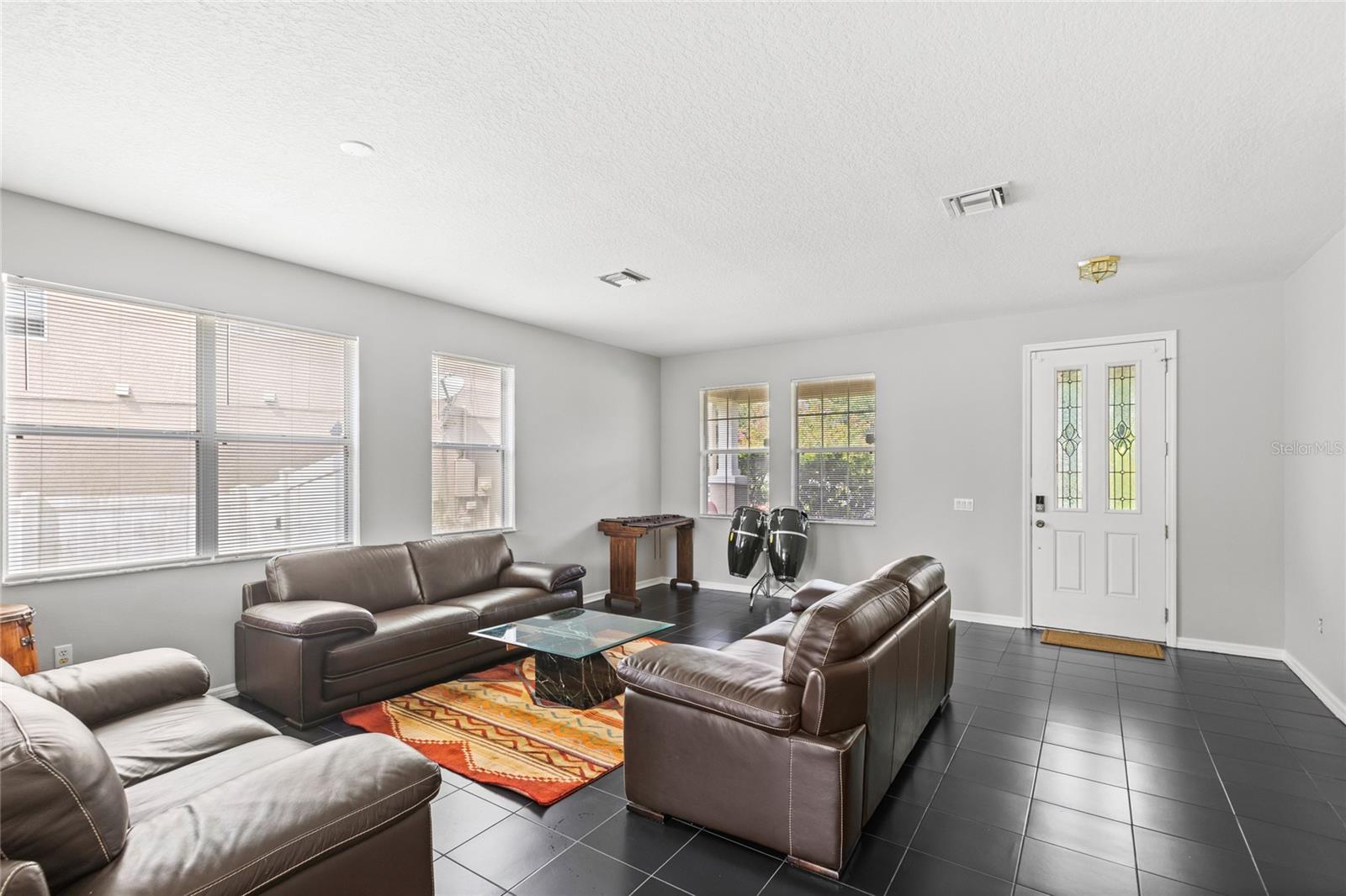 Image 3 of 36 For 10048 Stratford Pointe Avenue
