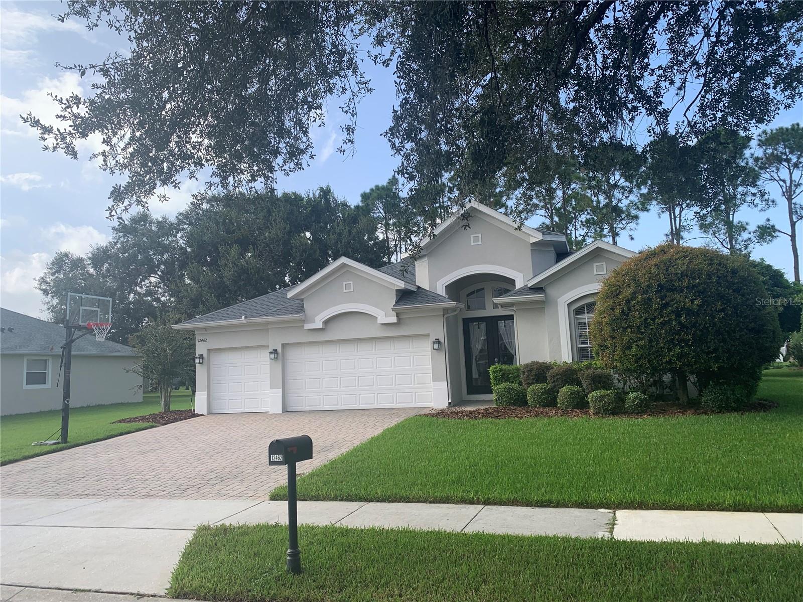 Image 2 of 46 For 12462 Westfield Lakes Circle