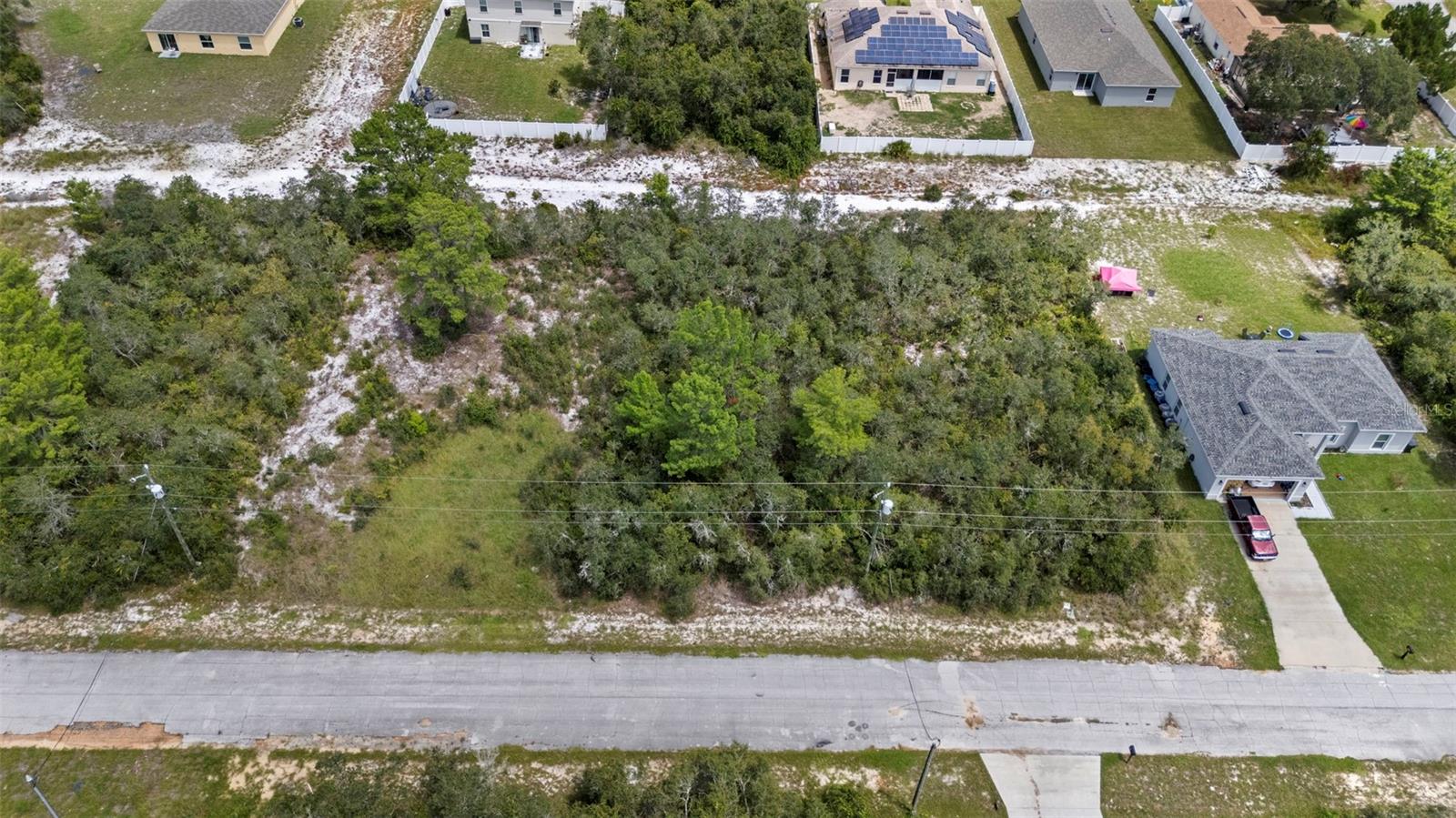 Image 8 of 19 For 607 Alafia Place