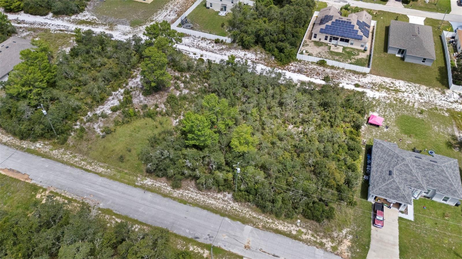 Image 9 of 19 For 607 Alafia Place