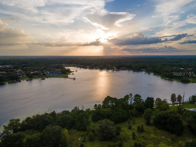 Image 9 of 9 For Lake Markham Road