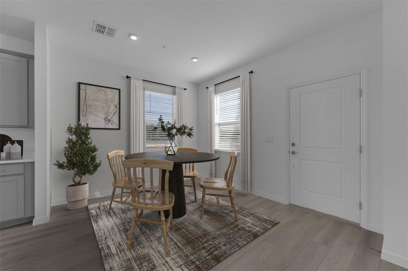 Image 3 of 30 For 5626 Stockade Boulevard