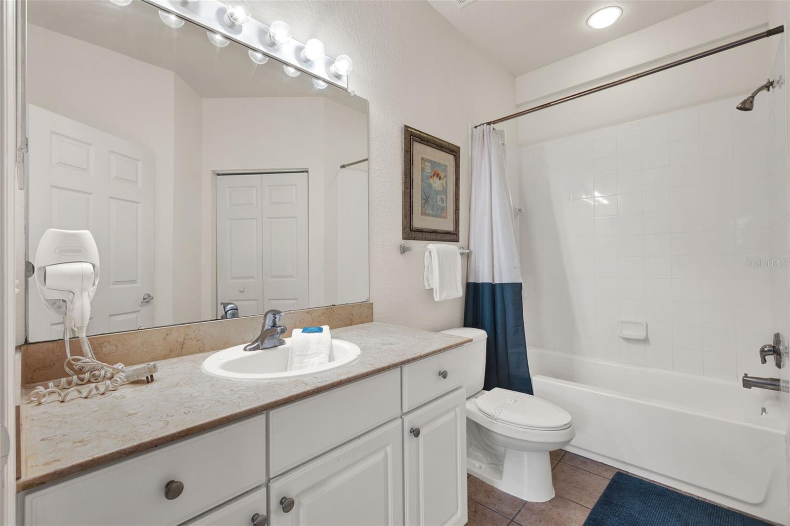 Image 21 of 29 For 2950 Lucayan Harbour Circle 105