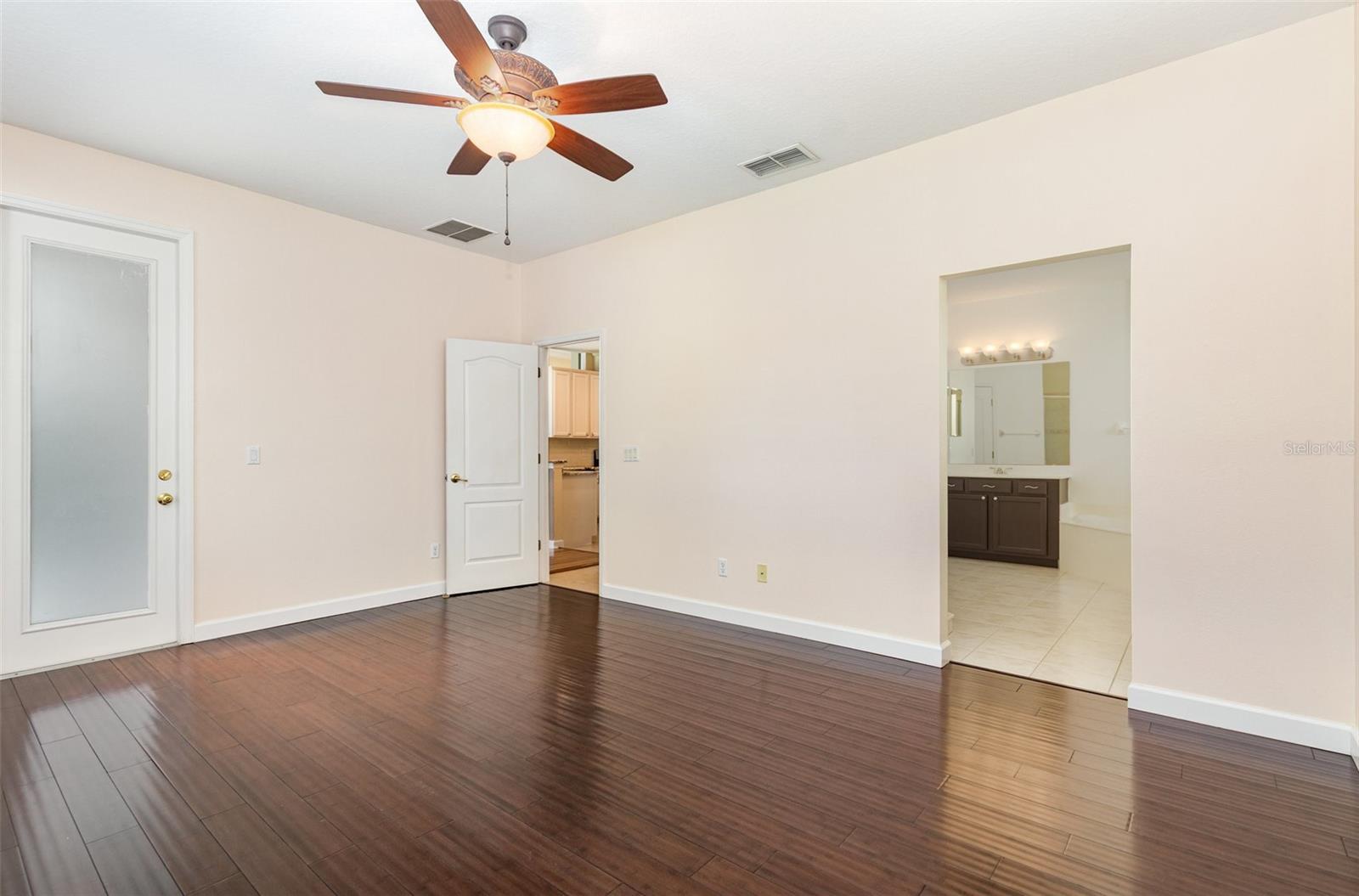 Image 11 of 24 For 863 Timber Isle Drive