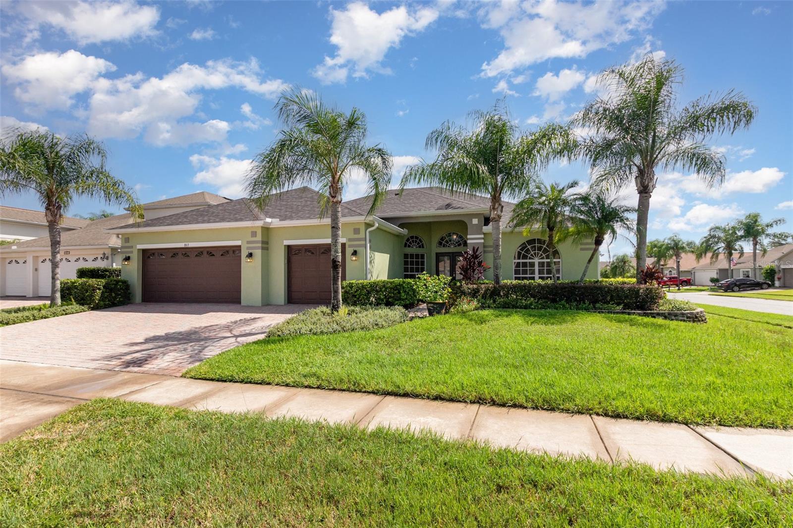 Image 2 of 24 For 863 Timber Isle Drive