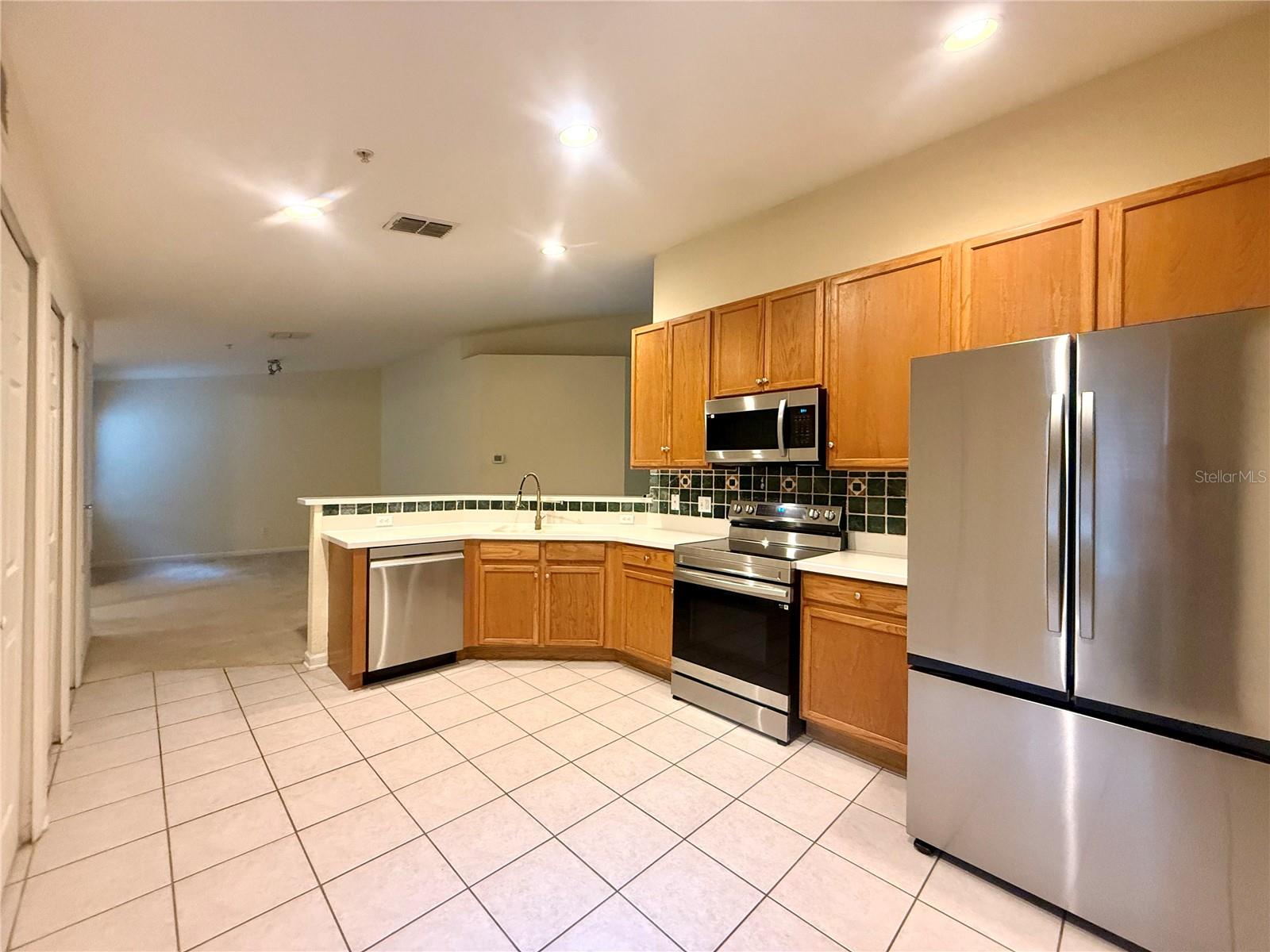 Image 2 of 14 For 2679 Metro Sevilla Drive 104