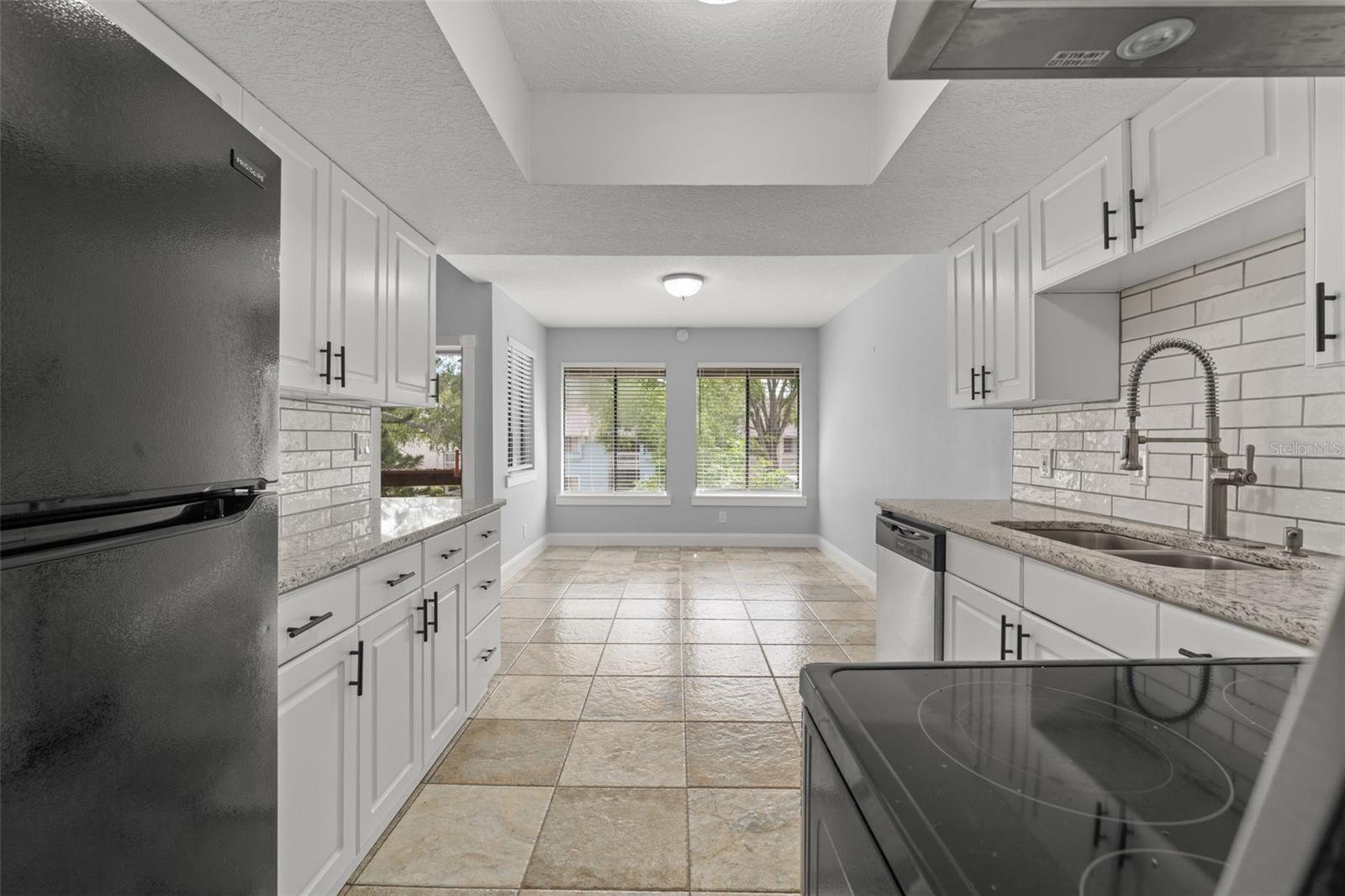 Image 13 of 35 For 262 Orienta Point Street 1