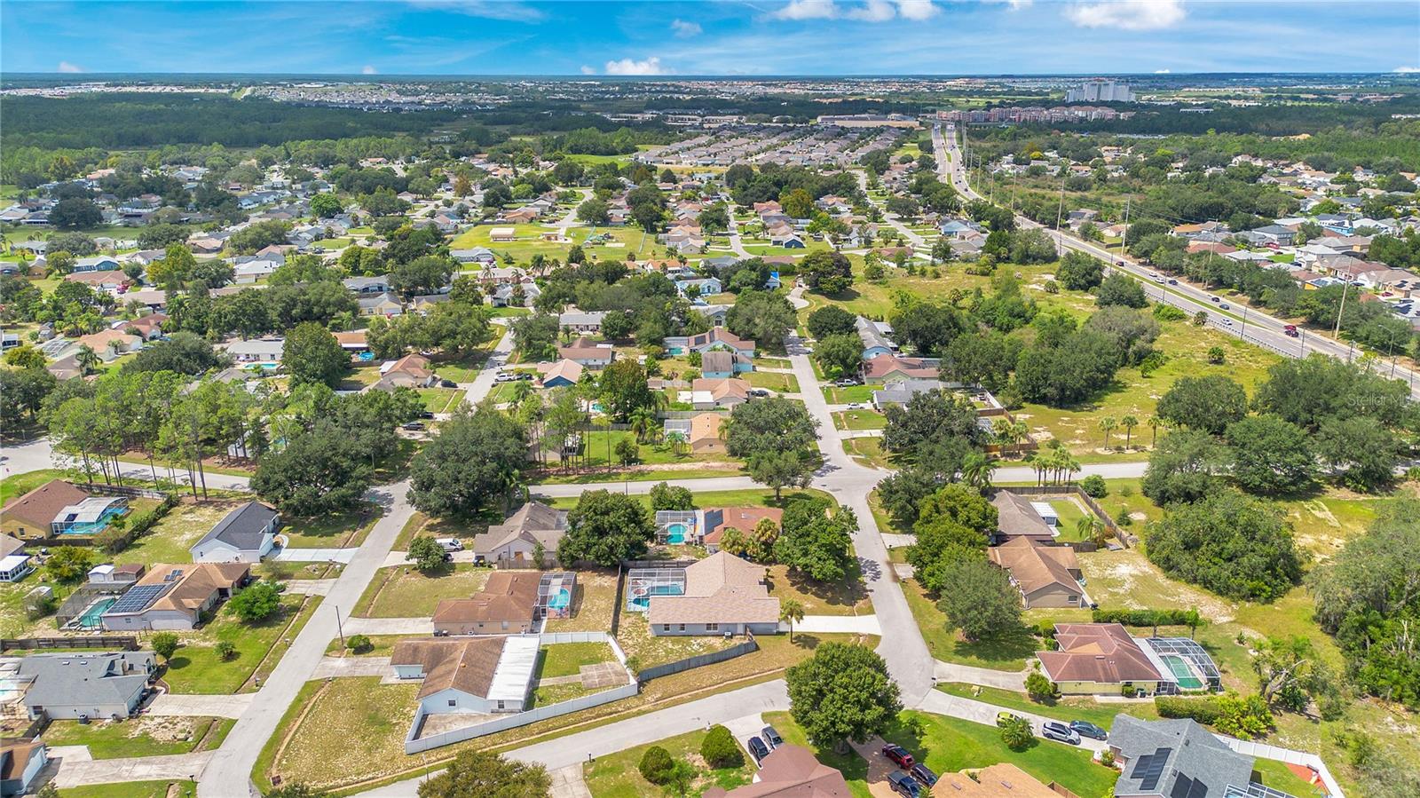 Image 26 of 28 For 623 Oakpark Loop