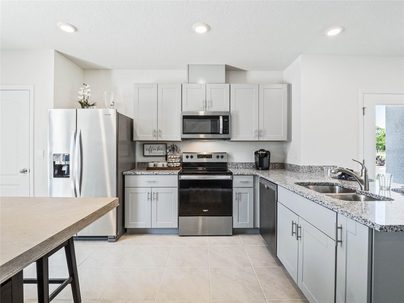 Image 18 of 42 For 2732 Golden Trout Lane