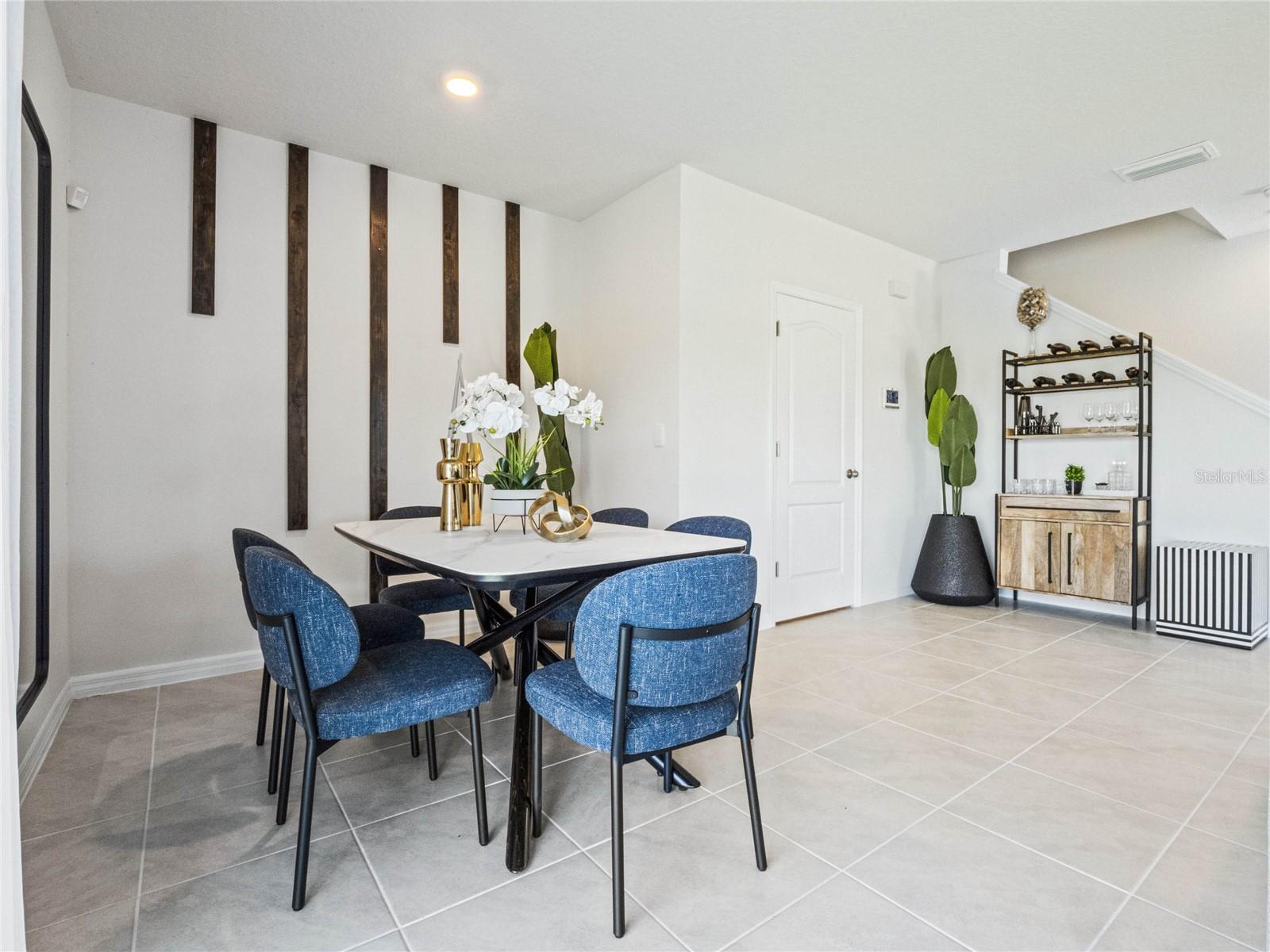 Image 7 of 42 For 2732 Golden Trout Lane