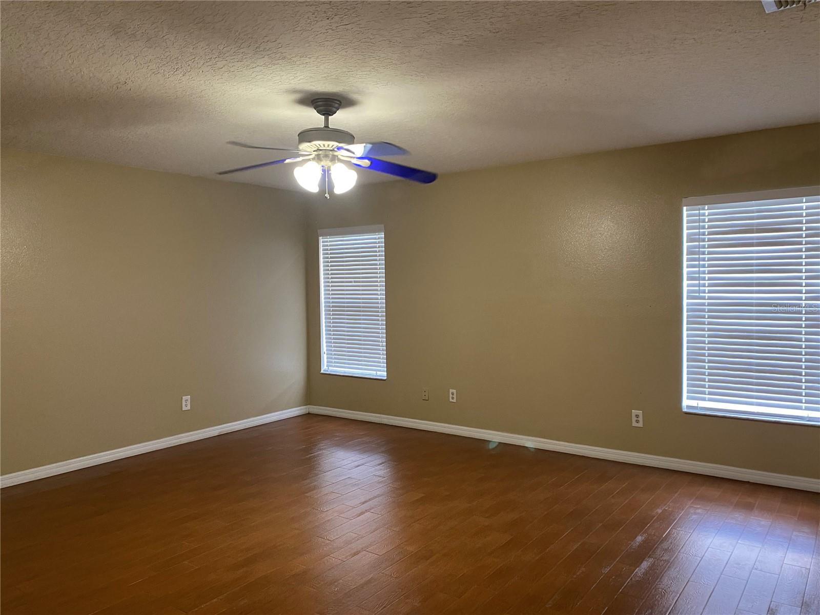 Image 15 of 19 For 831 Sterling Spring Road
