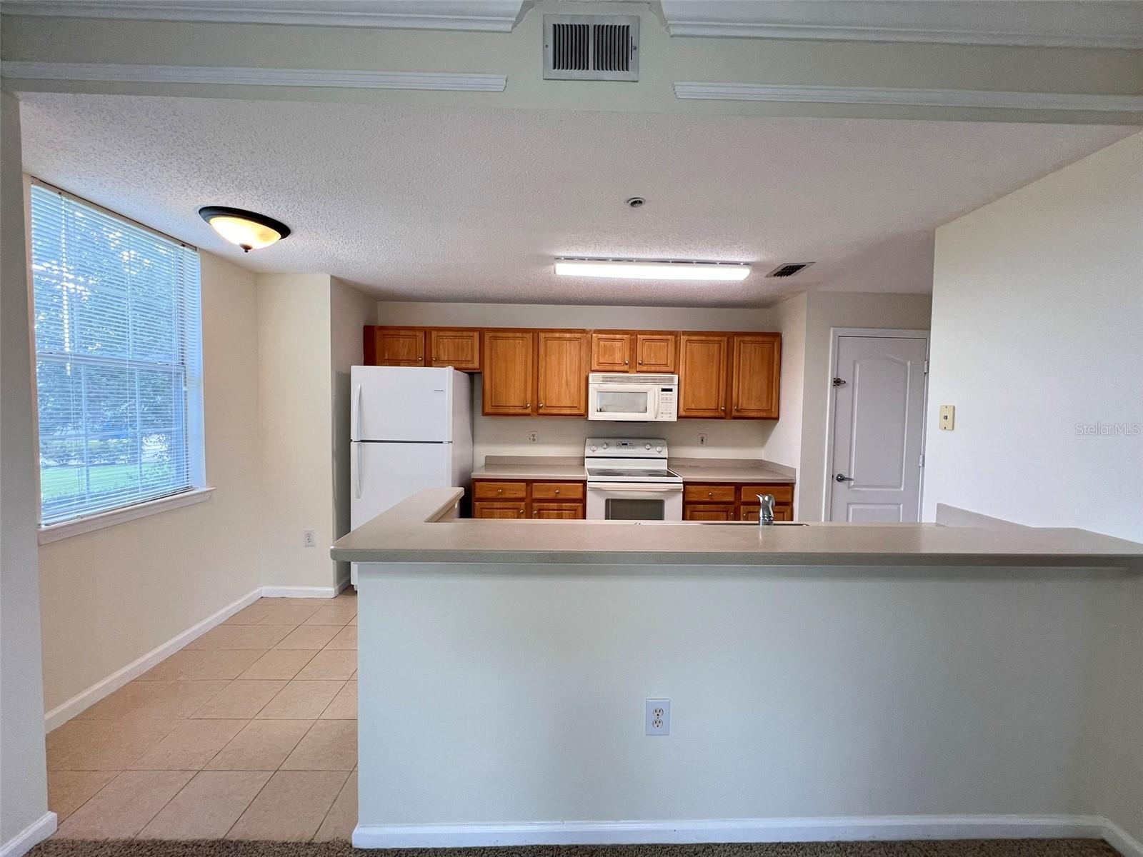 Image 10 of 37 For 12216 Wild Iris Way 110