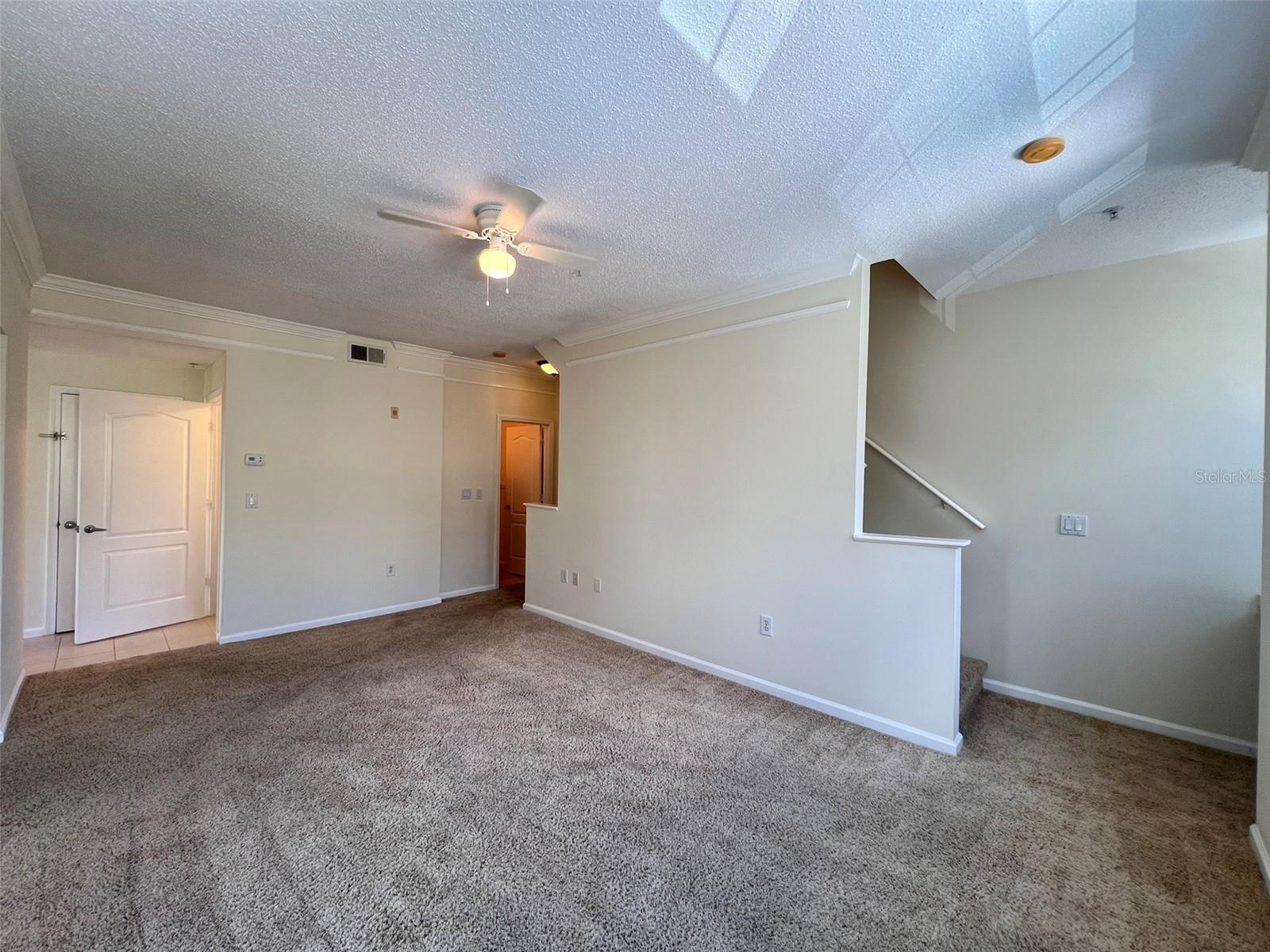 Image 17 of 37 For 12216 Wild Iris Way 110