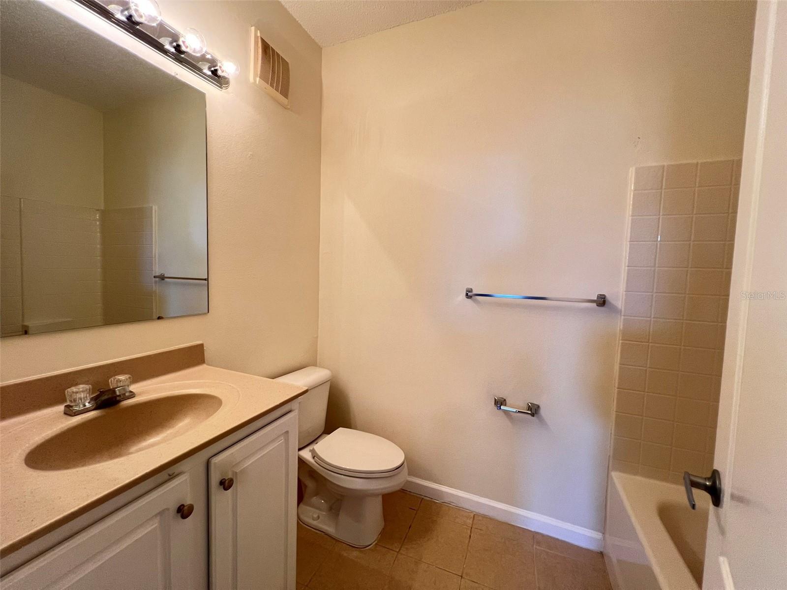 Image 24 of 37 For 12216 Wild Iris Way 110