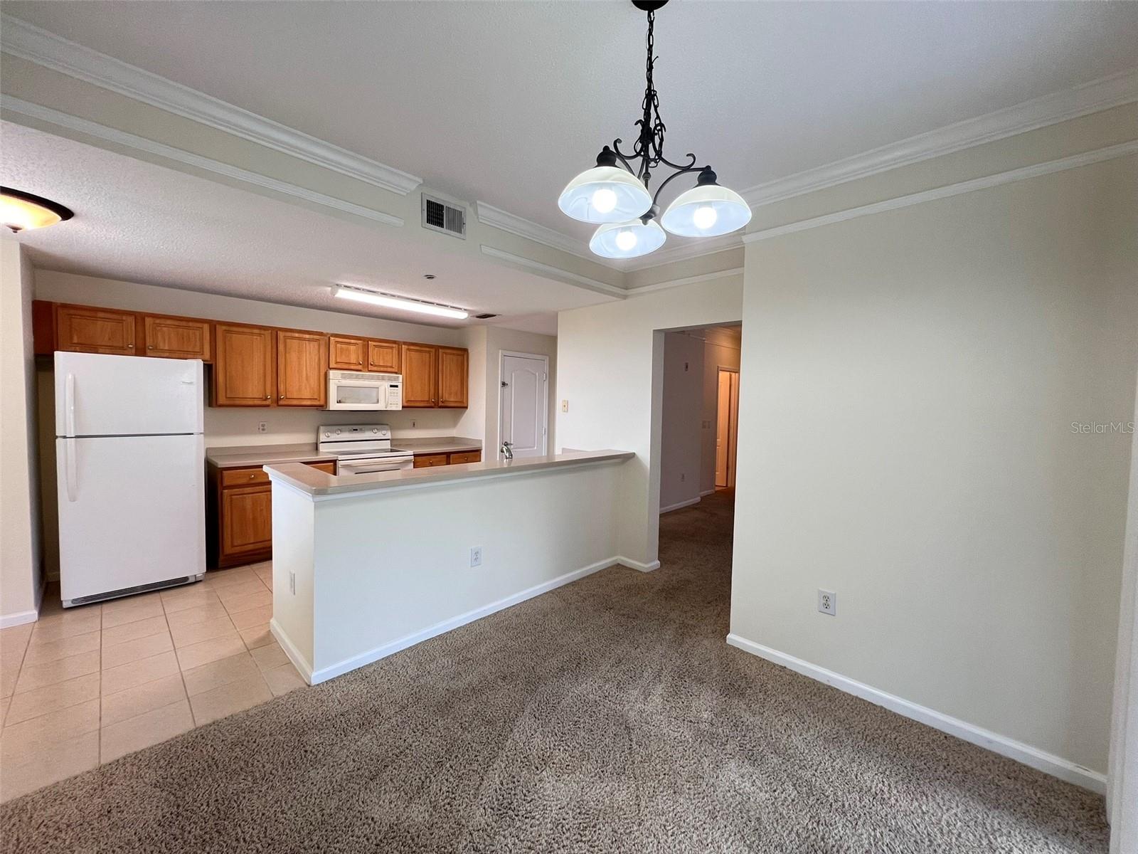 Image 8 of 37 For 12216 Wild Iris Way 110