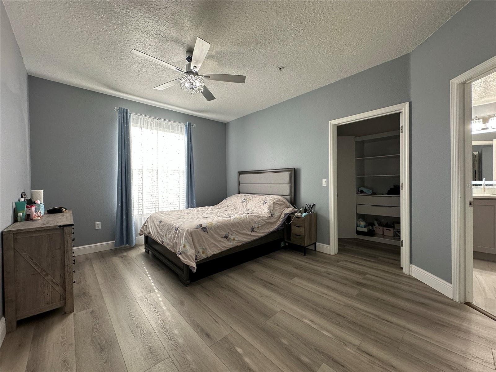Image 23 of 26 For 5554 Metrowest Boulevard 4-312