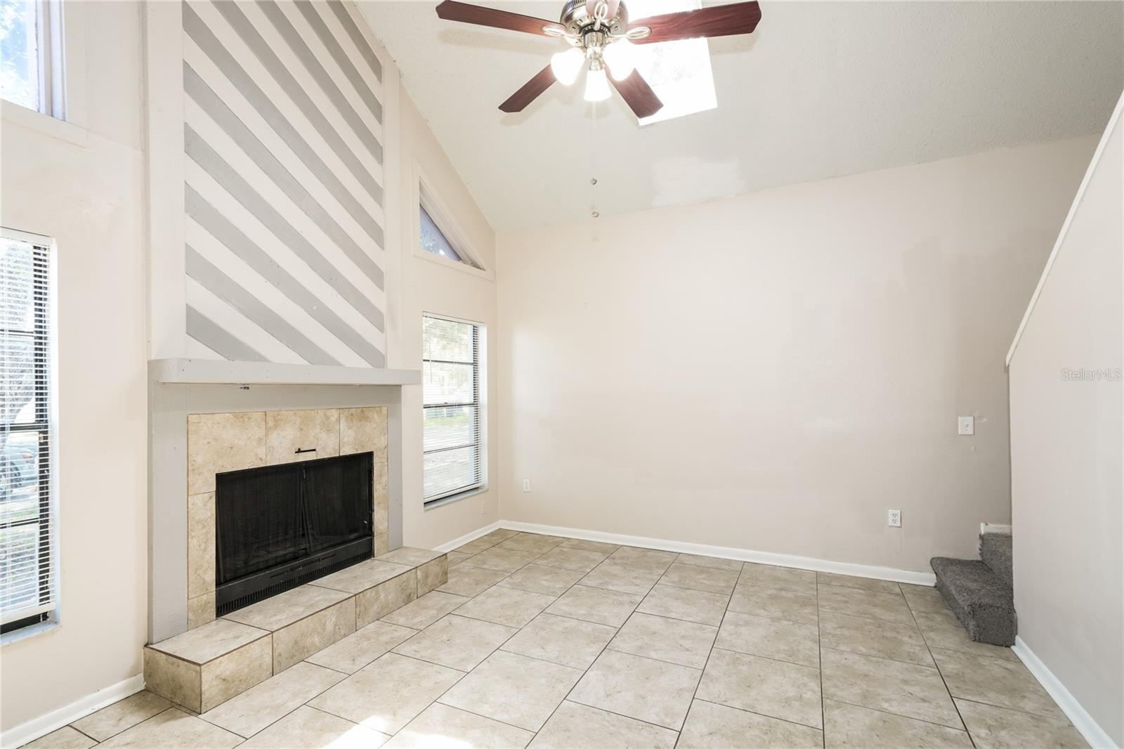 Image 3 of 17 For 4601 Serena Drive