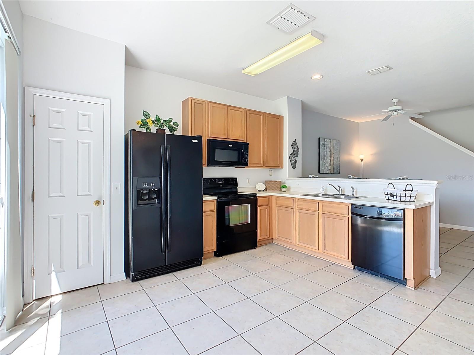 Image 13 of 47 For 5463 Paradise Cay Circle