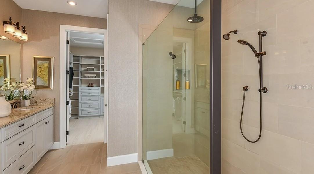 Image 11 of 42 For 893 Arbor Green Trail