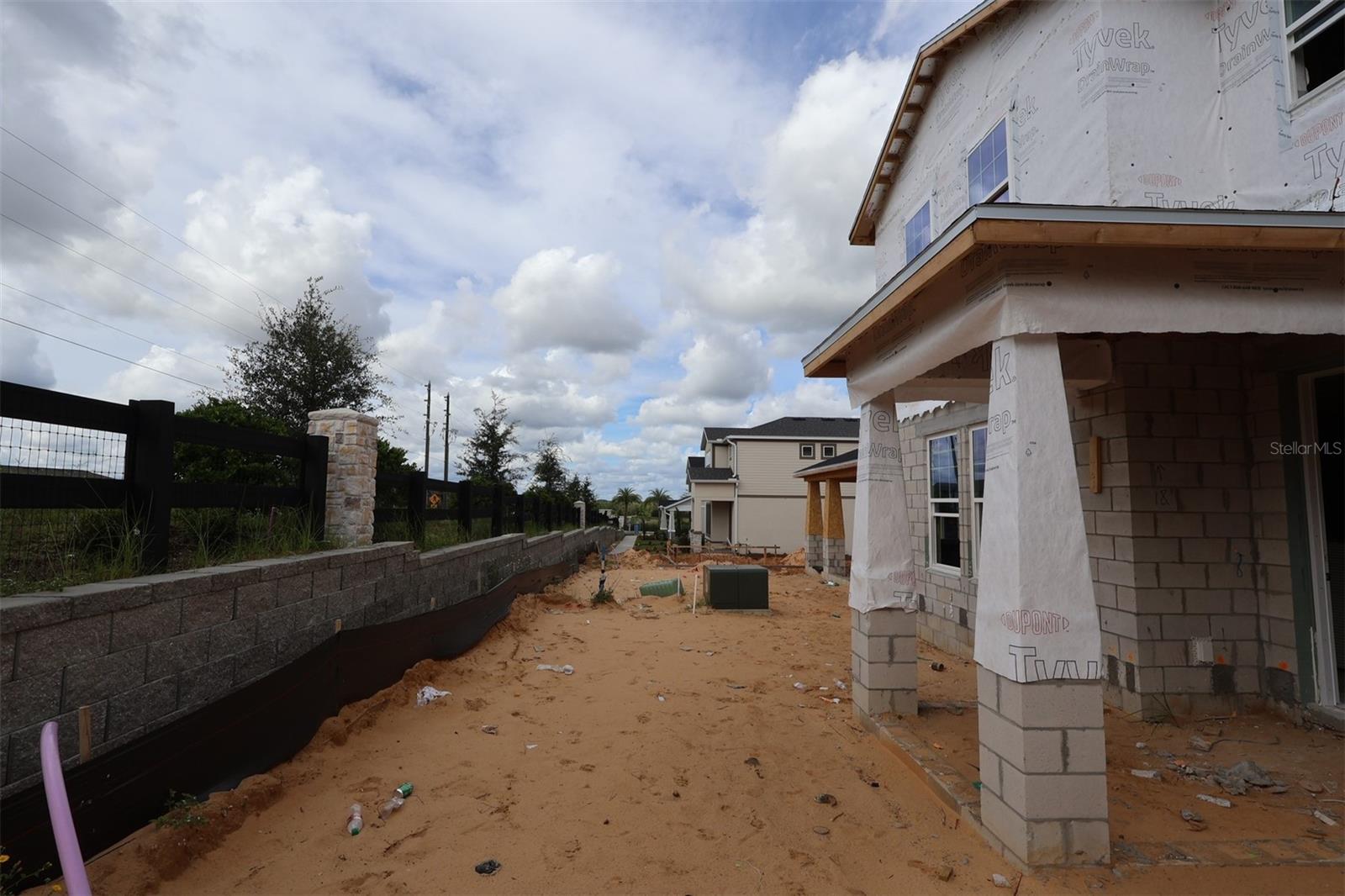 Image 7 of 36 For 17329 Beachgrass Alley