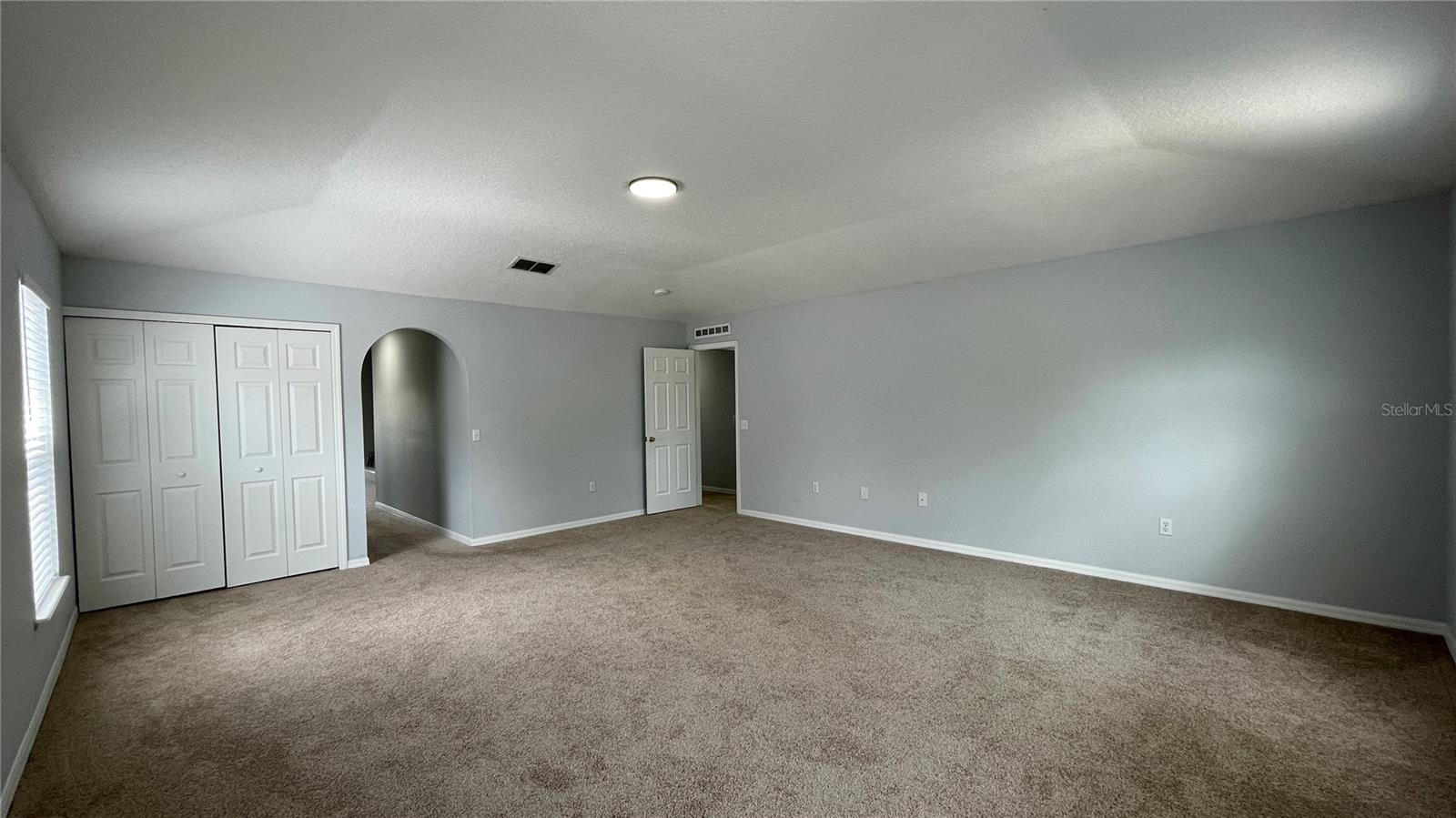 Image 32 of 62 For 205 Jocelyn Drive