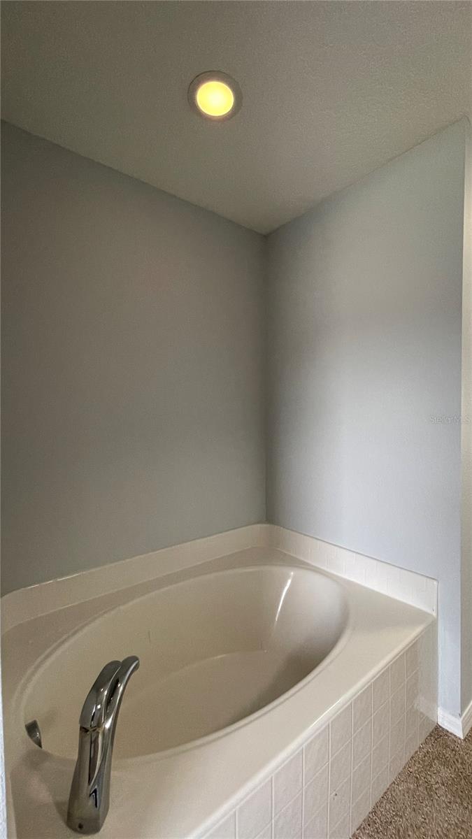 Image 37 of 62 For 205 Jocelyn Drive