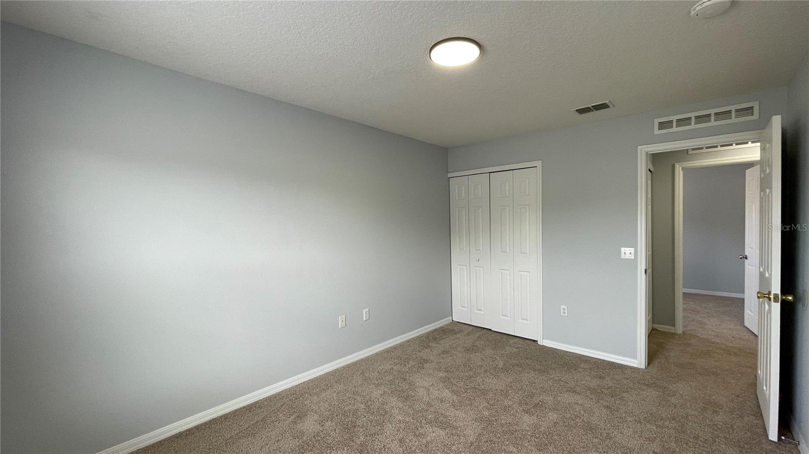 Image 51 of 62 For 205 Jocelyn Drive