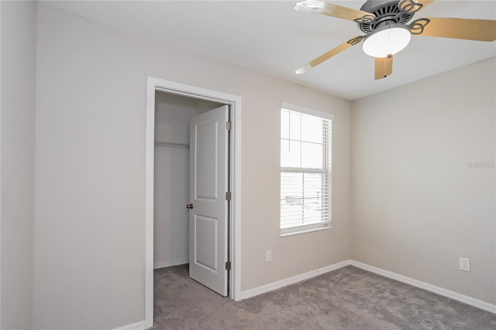 Listing photo id 9 for 10254 Carloway Hills Drive