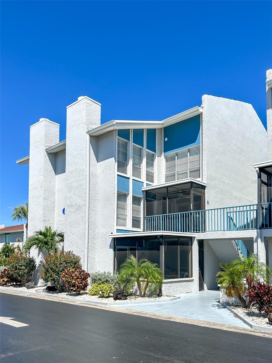 Details for 315 Medallion Boulevard F, MADEIRA BEACH, FL 33708