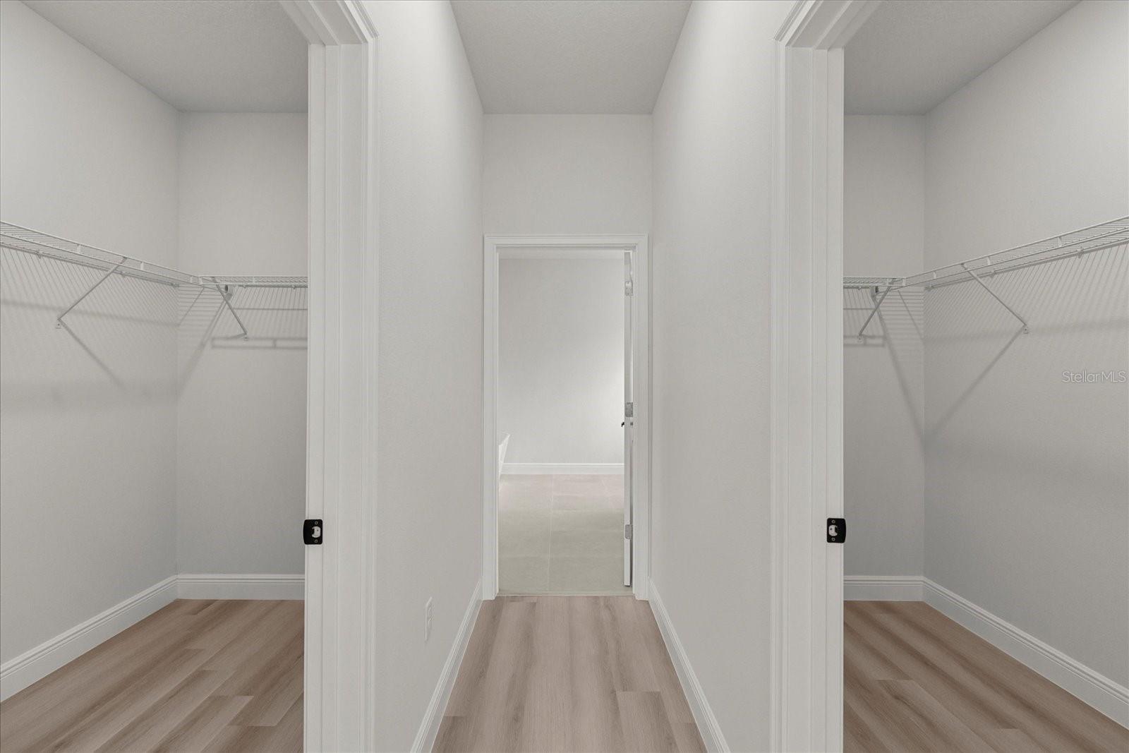 Image 20 of 32 For 4016 151 Street