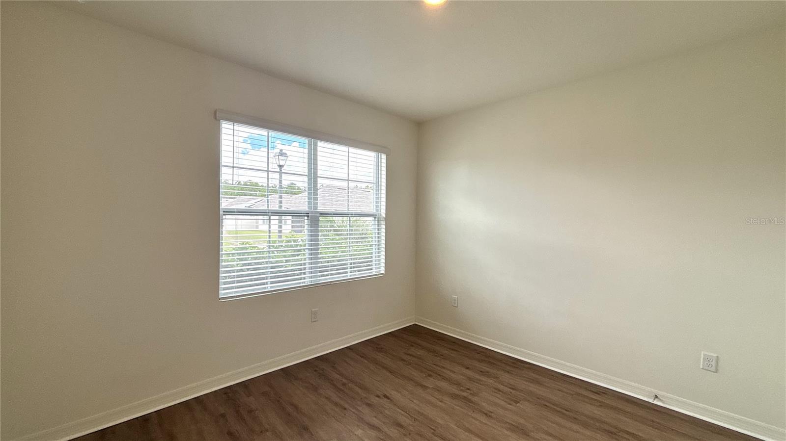 Image 12 of 16 For 1307 Fox Squirrel Drive