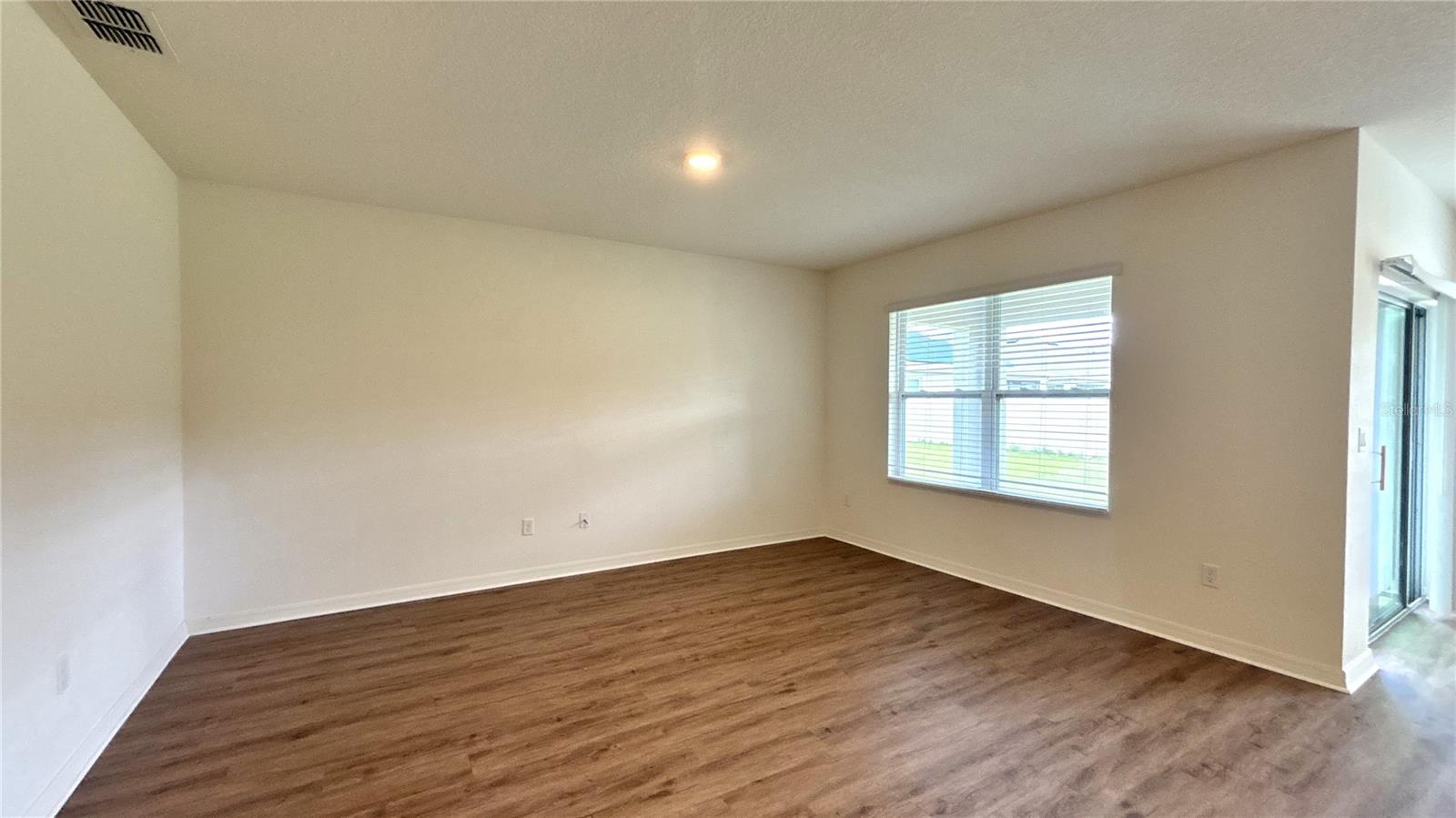 Image 8 of 16 For 1307 Fox Squirrel Drive