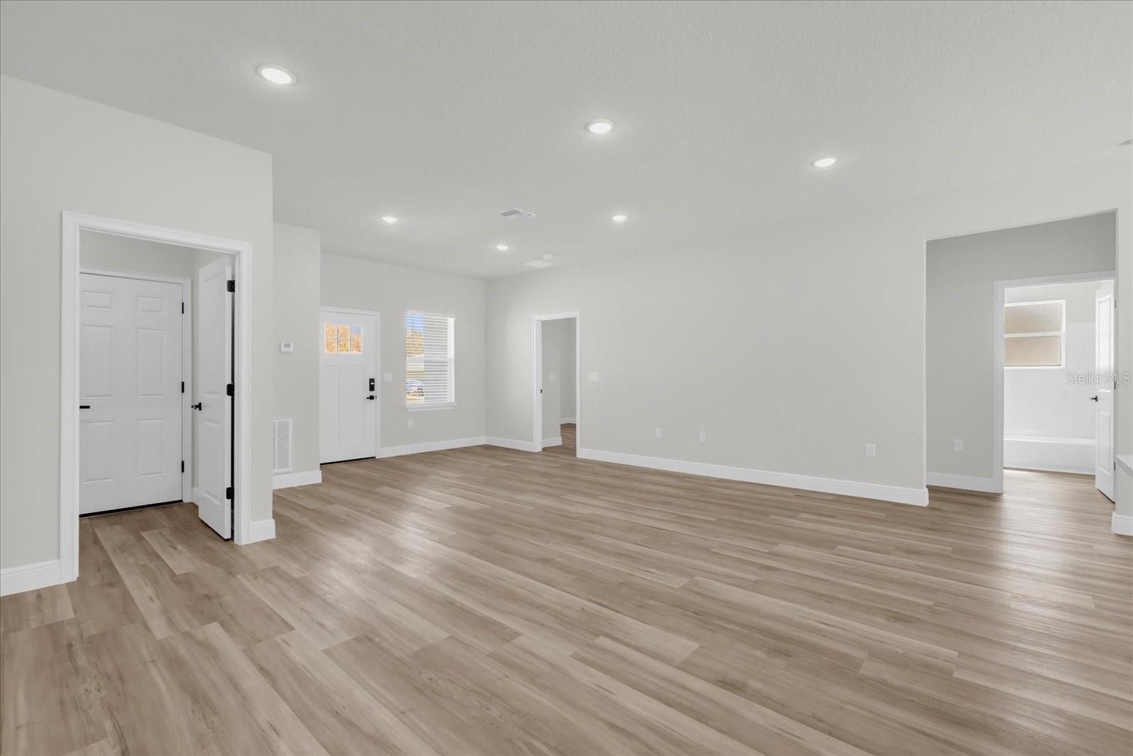 Image 5 of 33 For 13590 40 Circle