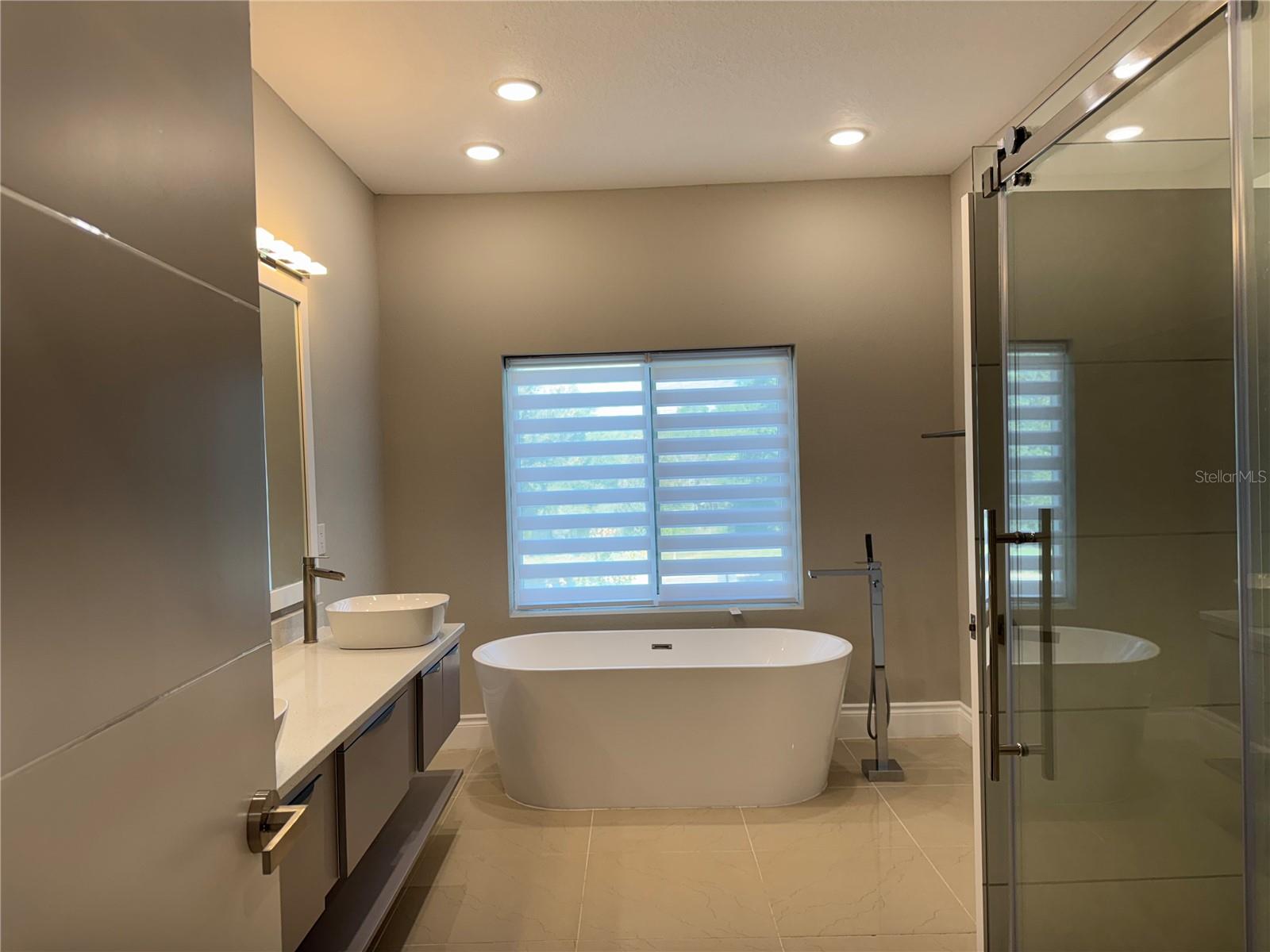 Image 30 of 67 For 2012 Greenbriar Terrace