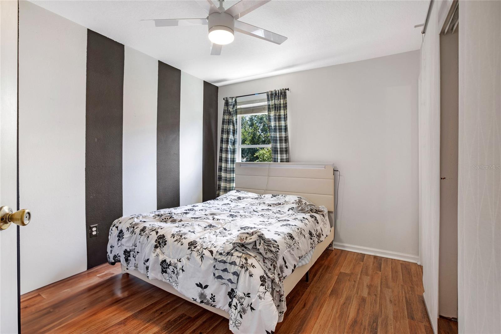 Image 18 of 53 For 2020 Crossvine Lane