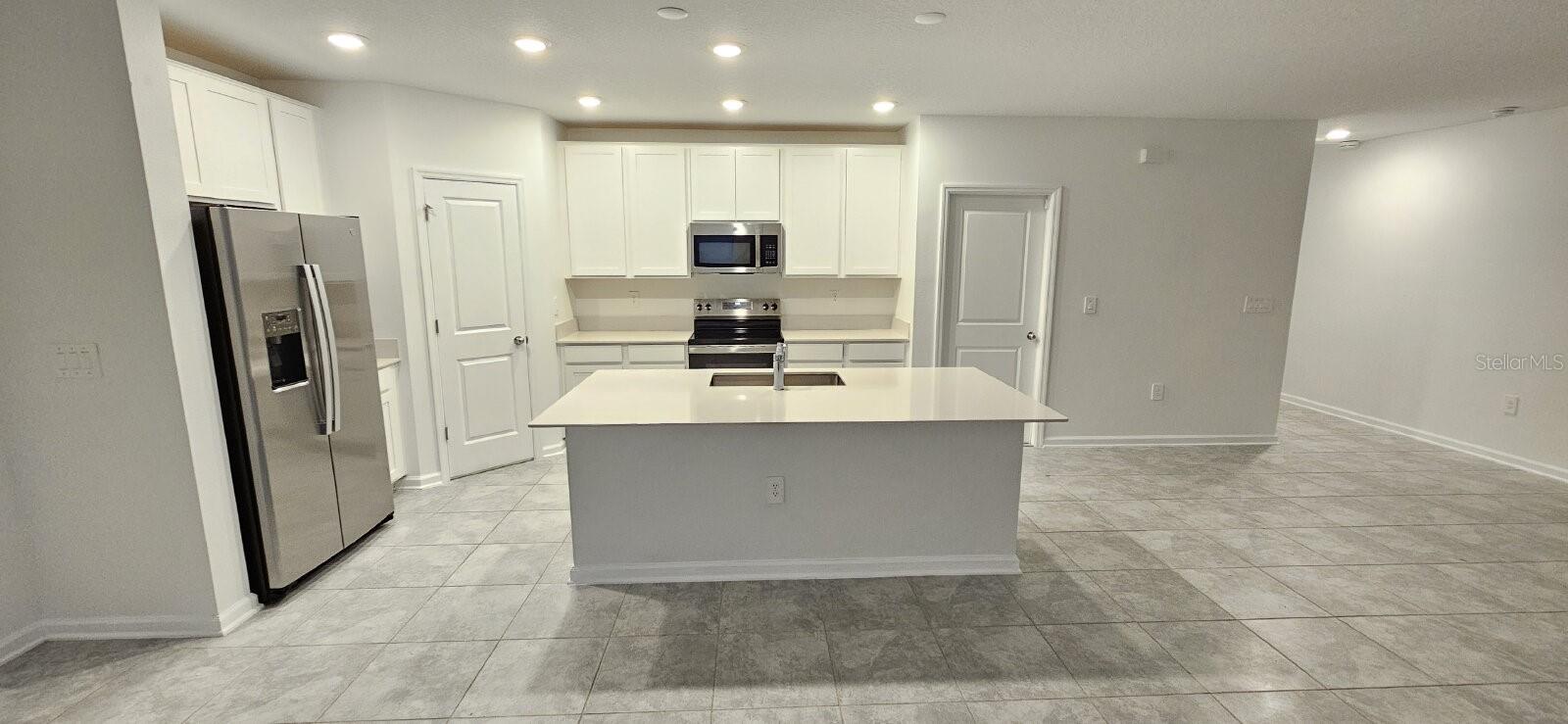 Image 4 of 17 For 1827 Weir Boulevard