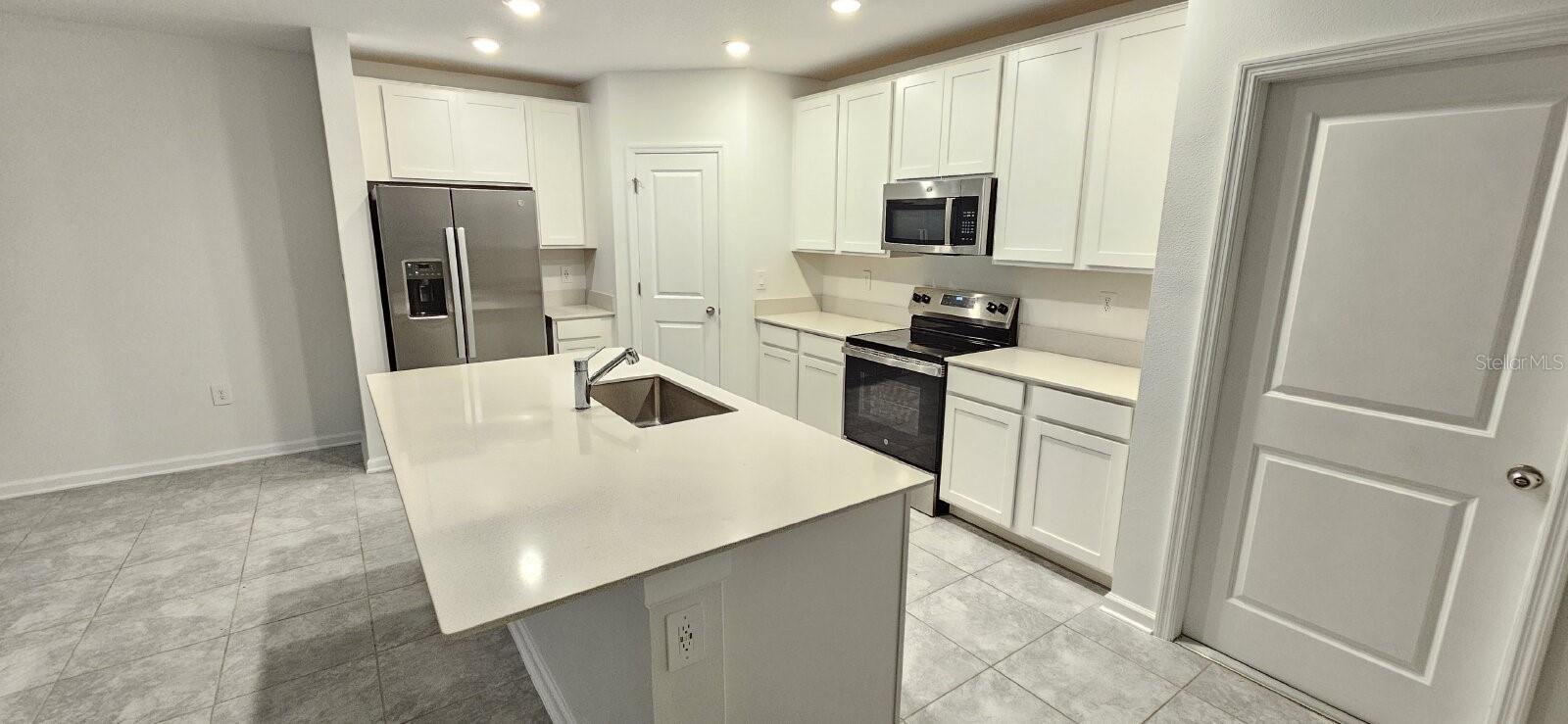 Image 5 of 17 For 1827 Weir Boulevard