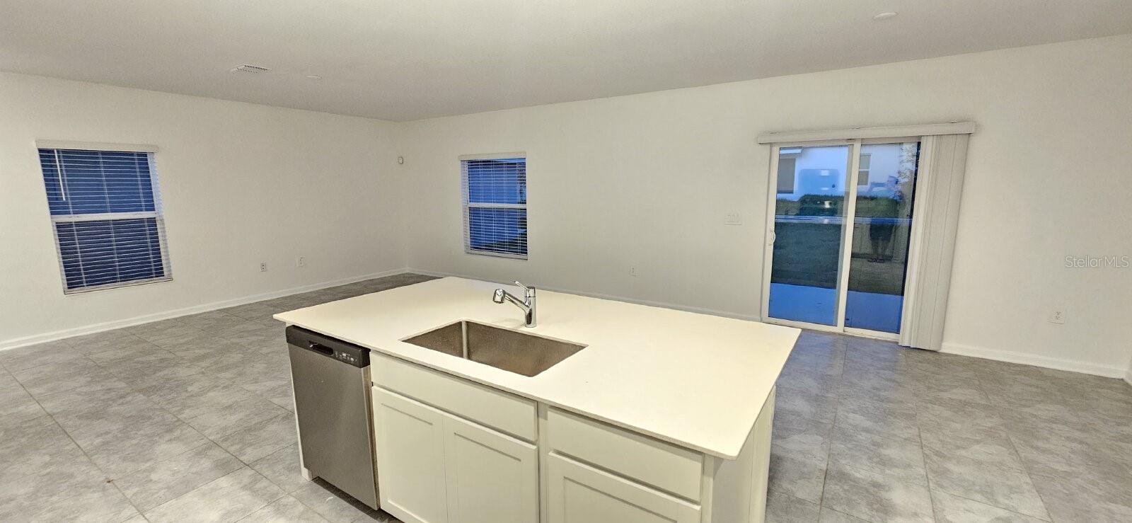 Image 6 of 17 For 1827 Weir Boulevard