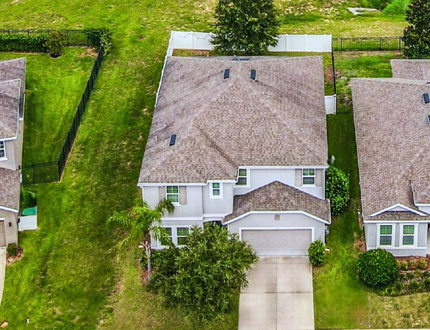 Image 4 of 100 For 1070 Grand Hilltop Drive