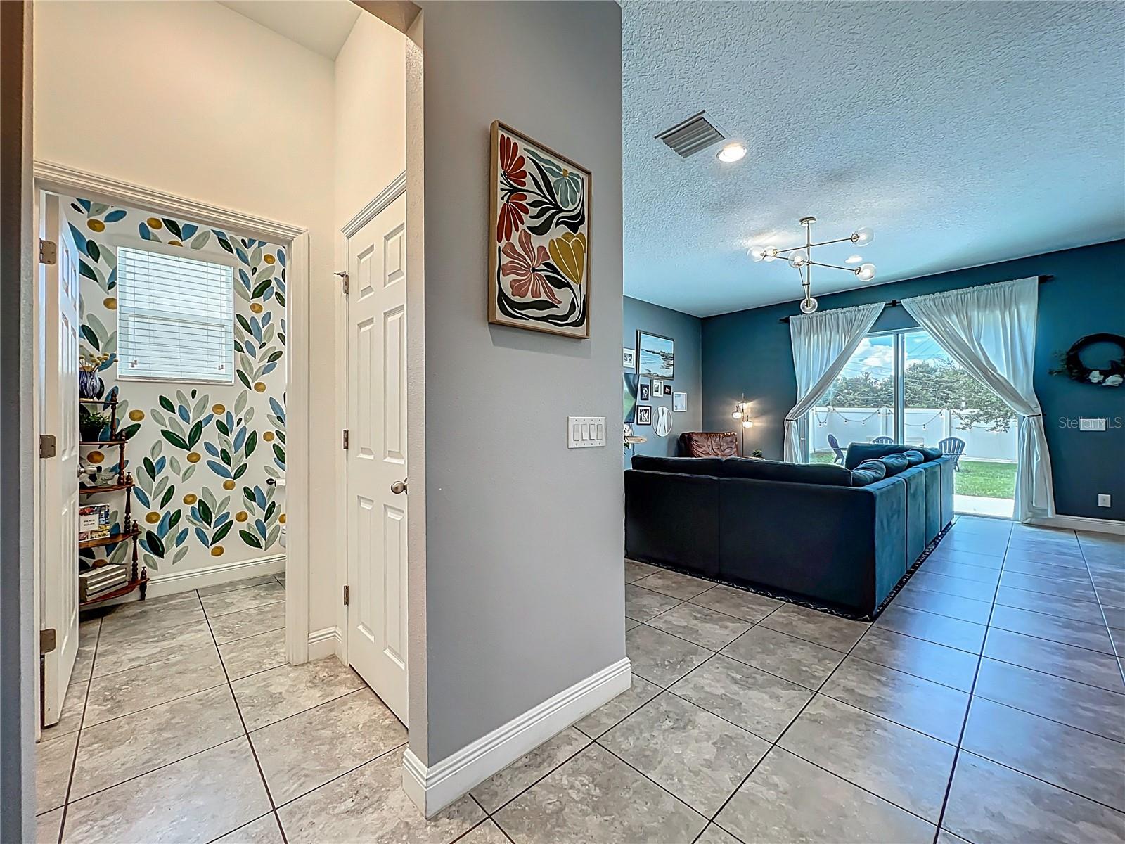 Image 40 of 100 For 1070 Grand Hilltop Drive