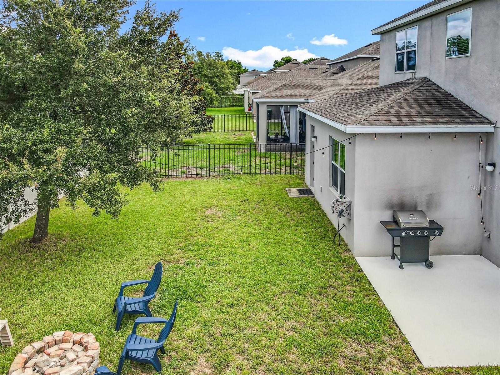 Image 89 of 100 For 1070 Grand Hilltop Drive