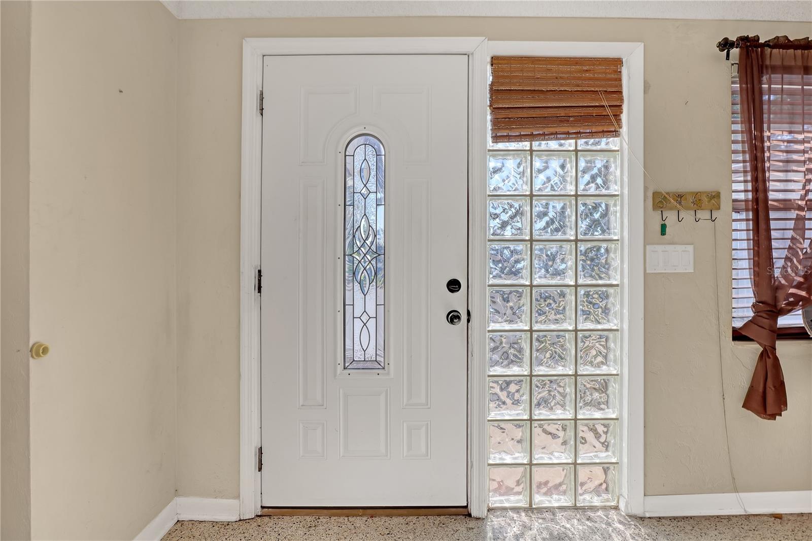 Image 6 of 53 For 1713 Jordan Drive