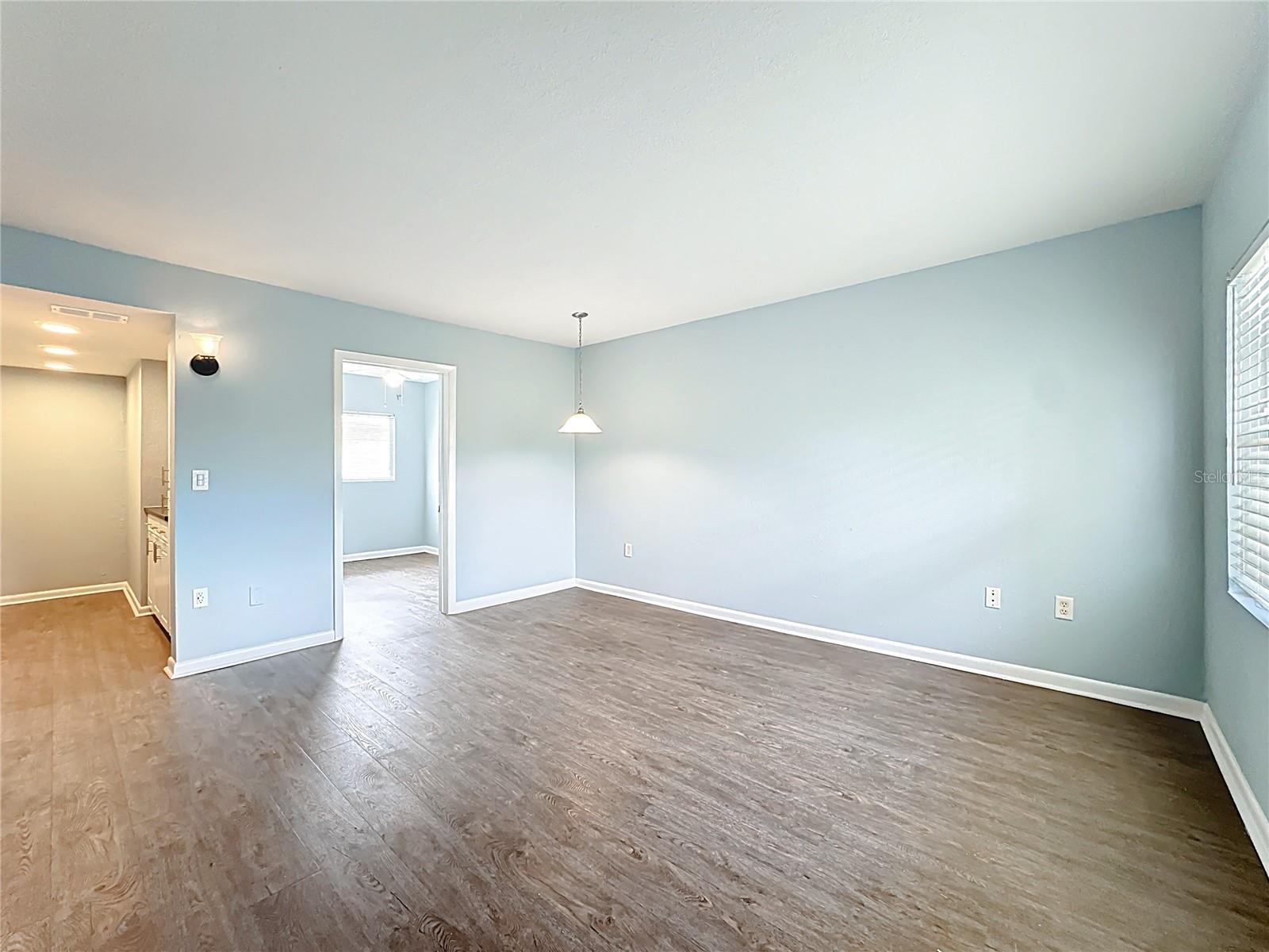 Image 10 of 36 For 770 Ridenhour Circle 770