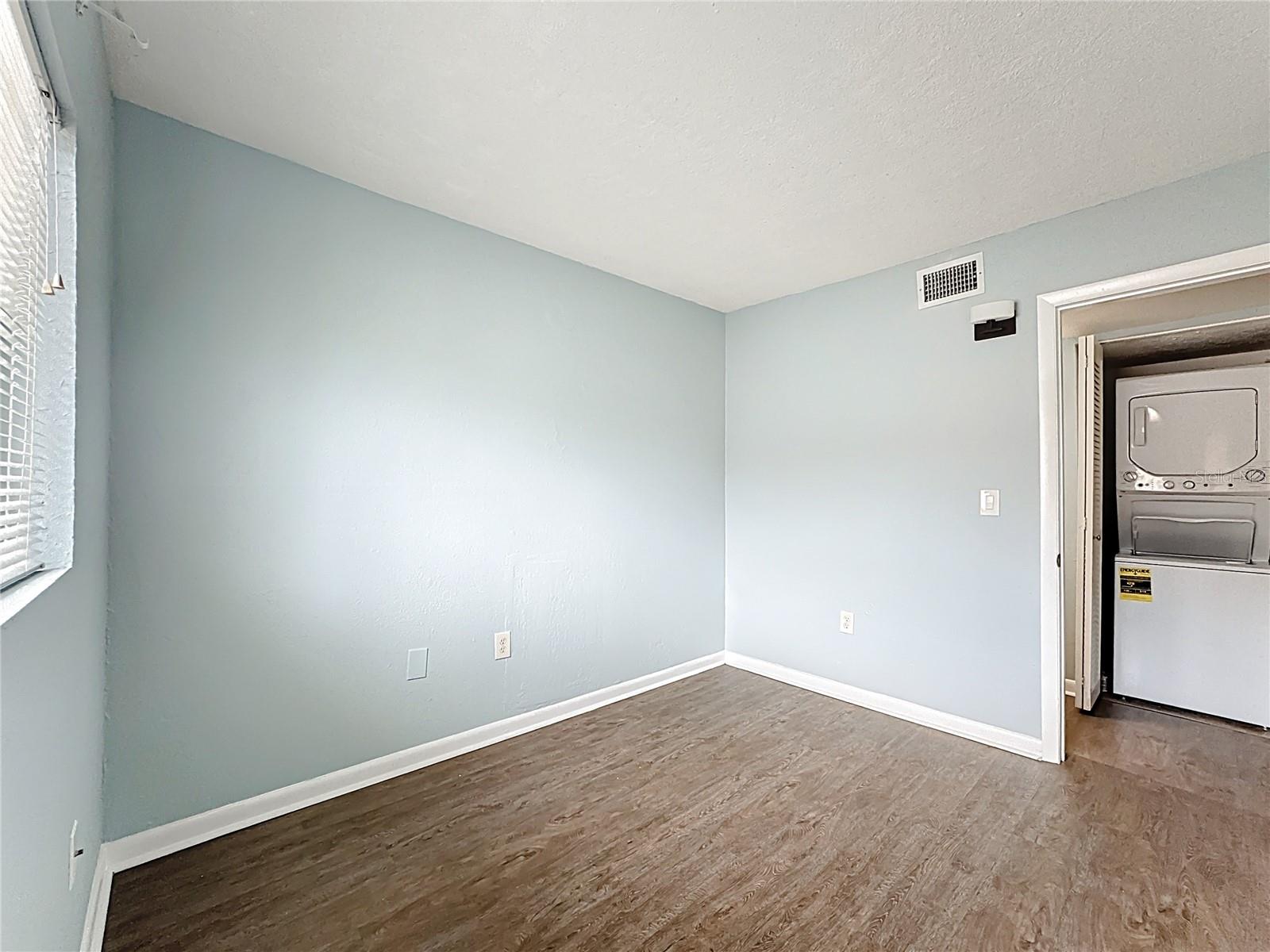 Image 15 of 36 For 770 Ridenhour Circle 770