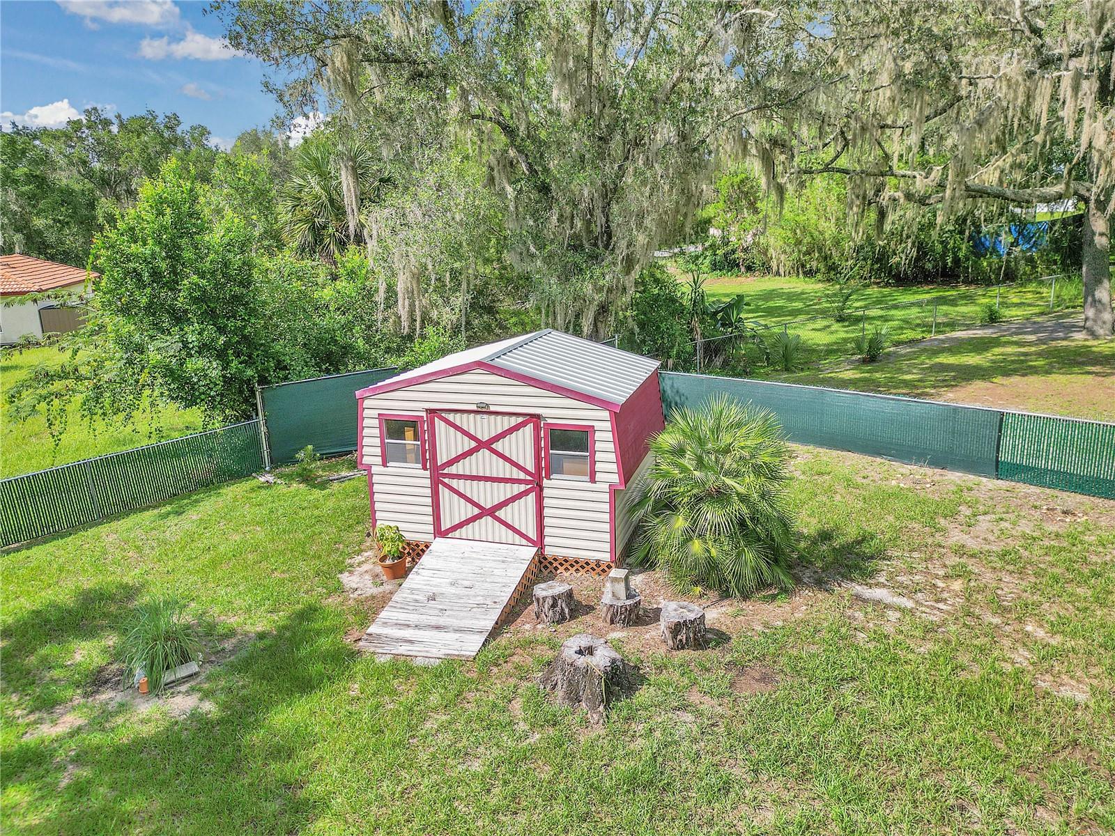 Image 36 of 40 For 814 Oak Road