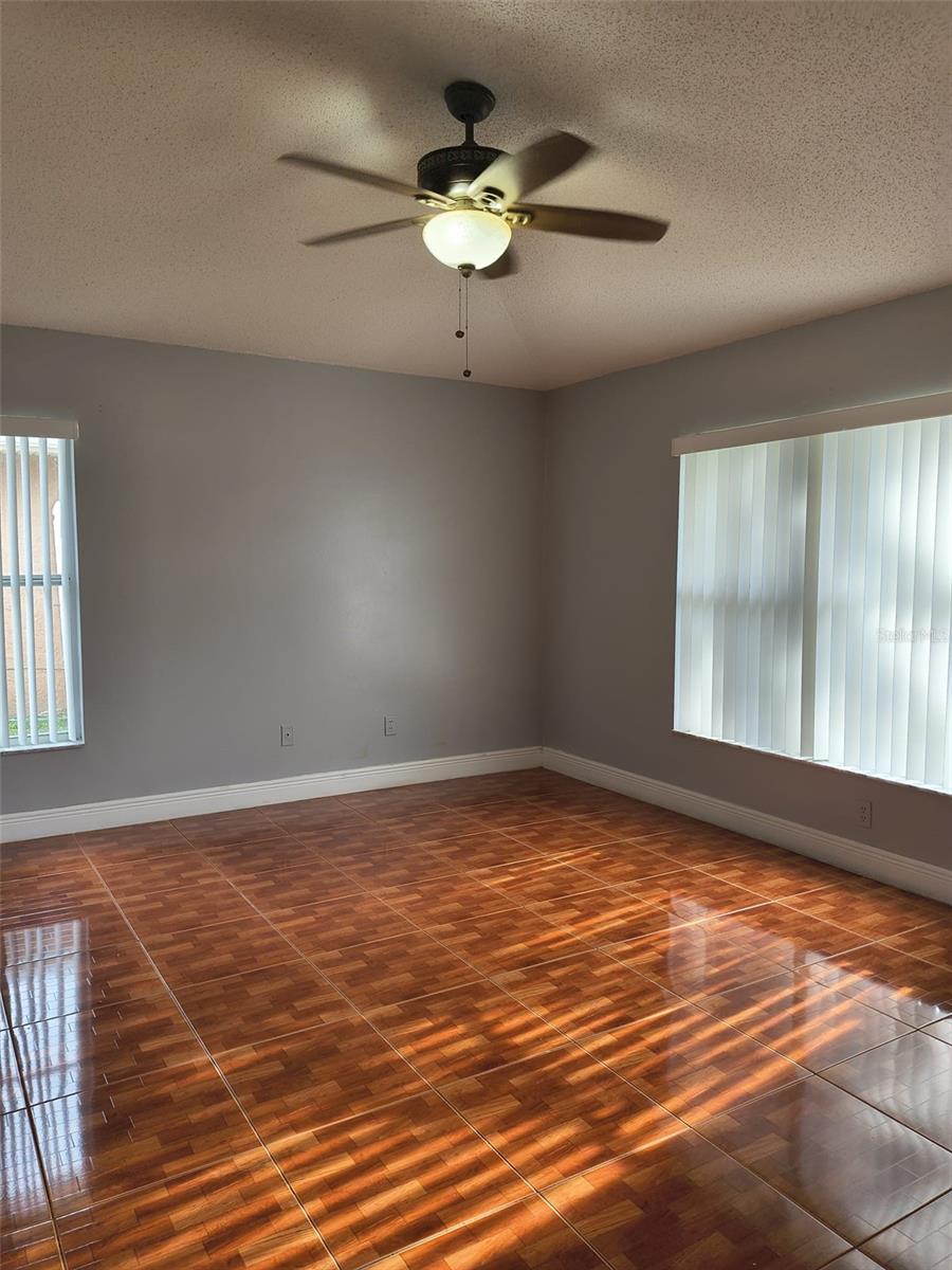 Image 16 of 33 For 14912 White Magnolia Court