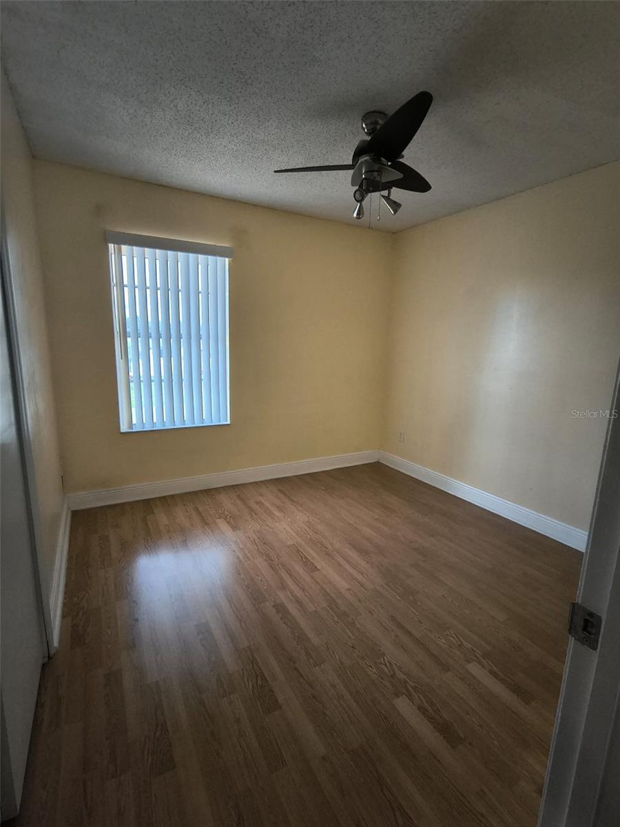 Image 4 of 33 For 14912 White Magnolia Court