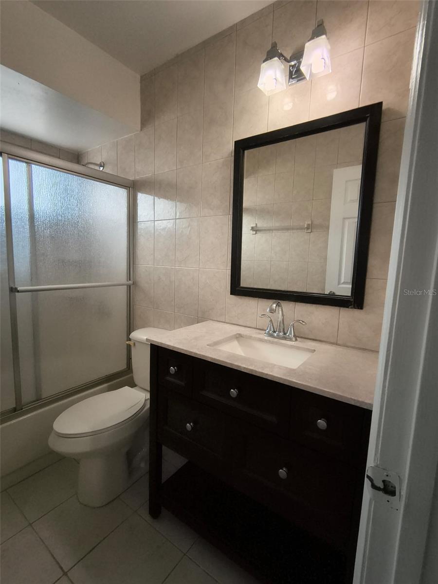 Image 6 of 33 For 14912 White Magnolia Court