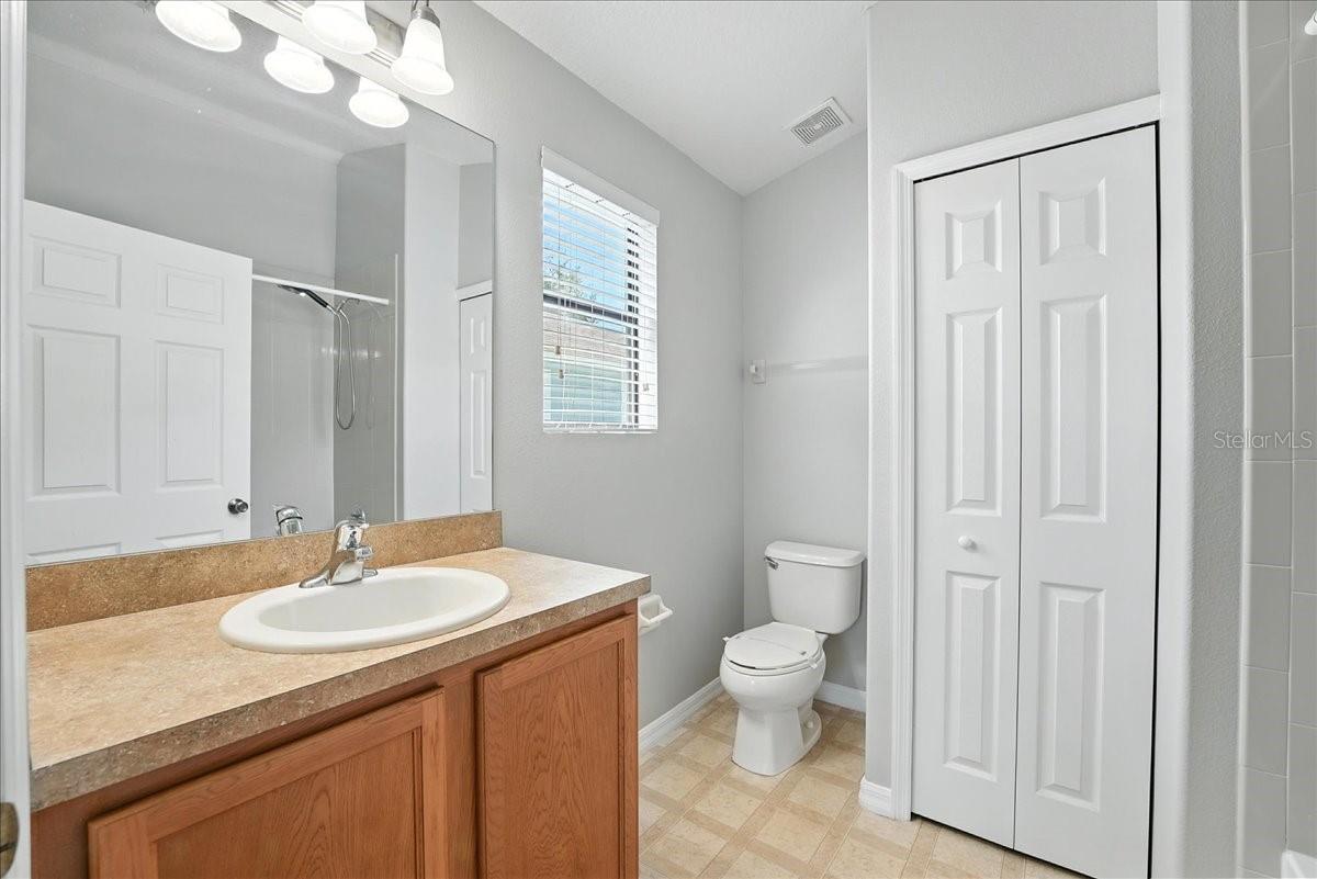 Image 11 of 16 For 2211 Trillium Park Lane